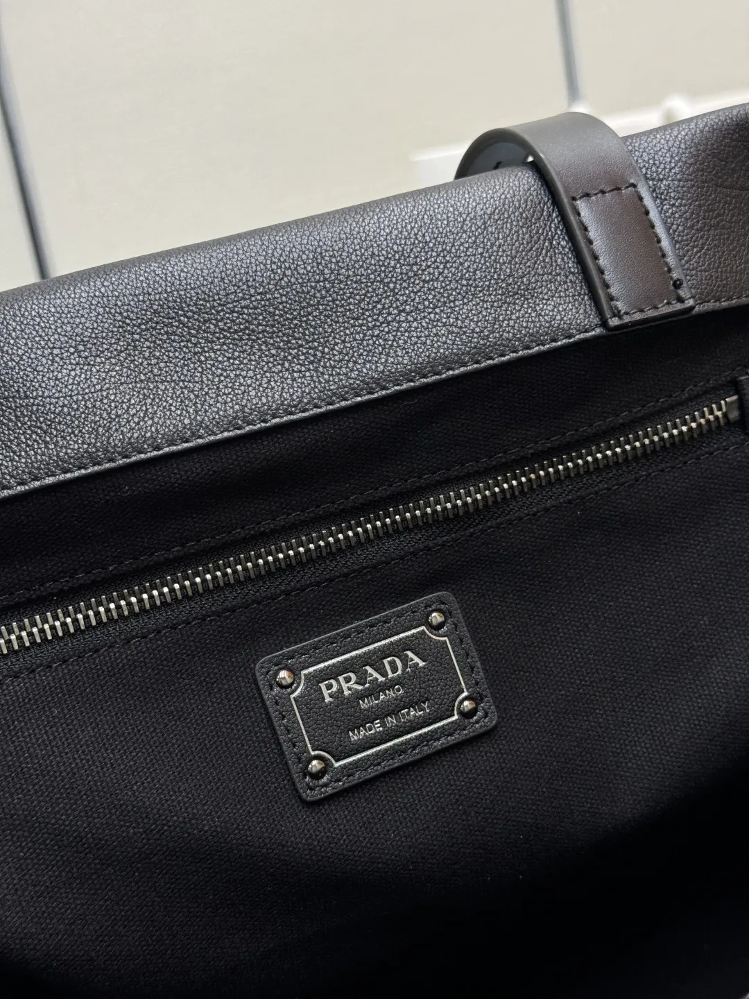 Prada Large 1BG644 Leather Tote Bag D130016460 — view 9