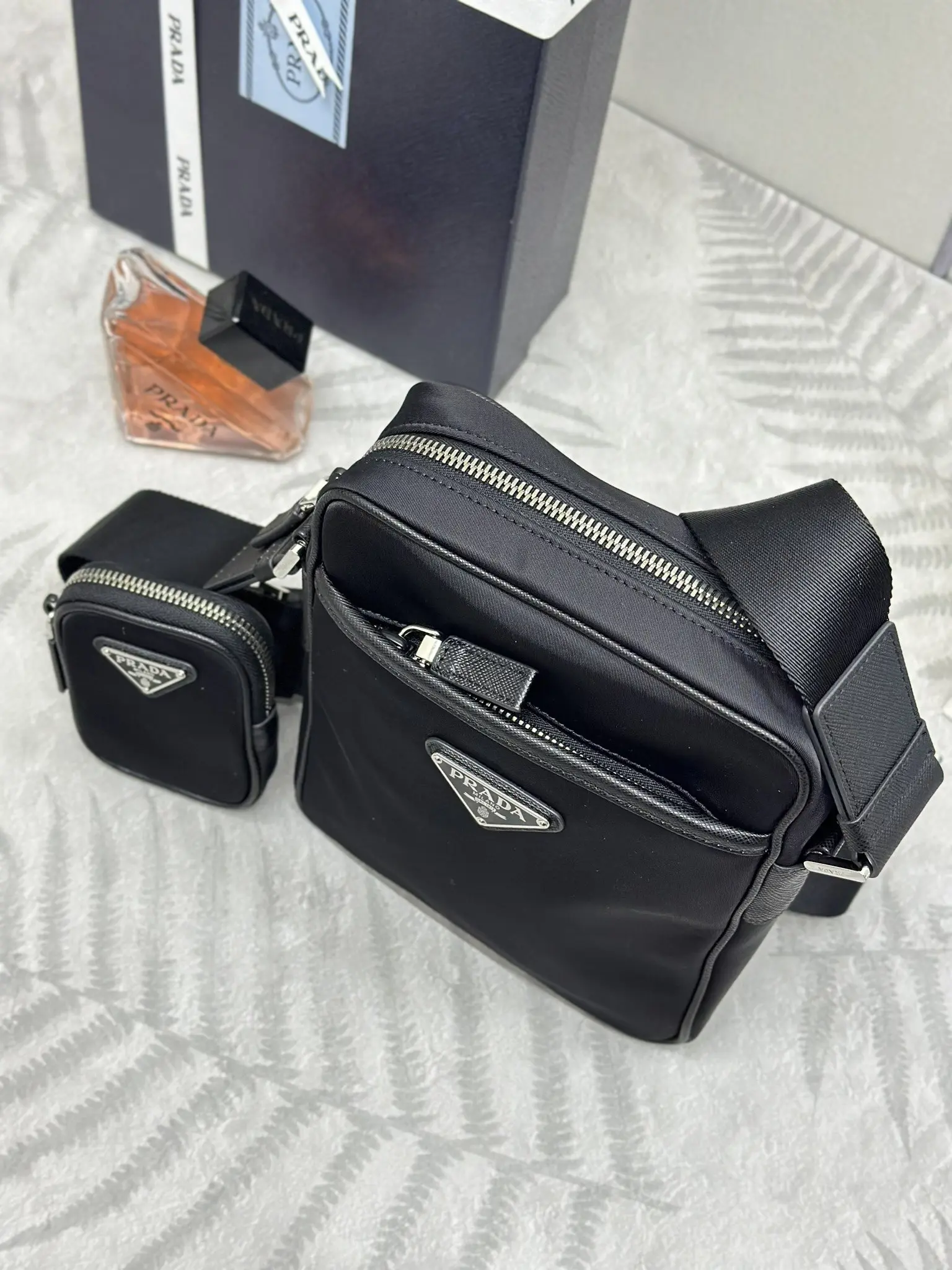 Nylon Re-Edition Three-in-One Crossbody Bag D64016467 — view 2