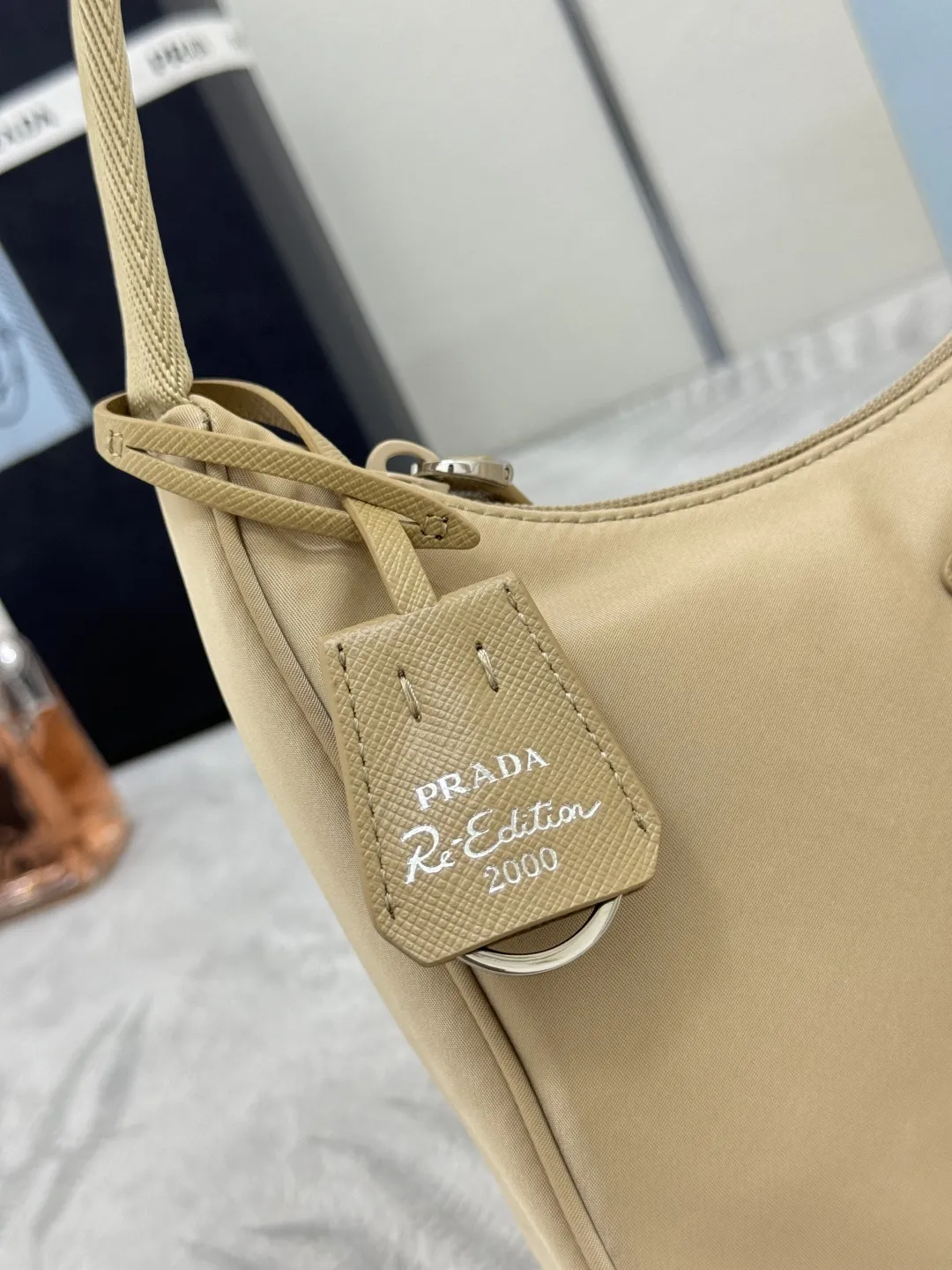 Re-Edition 2000 Nylon Shoulder Bag D53016469 — view 7