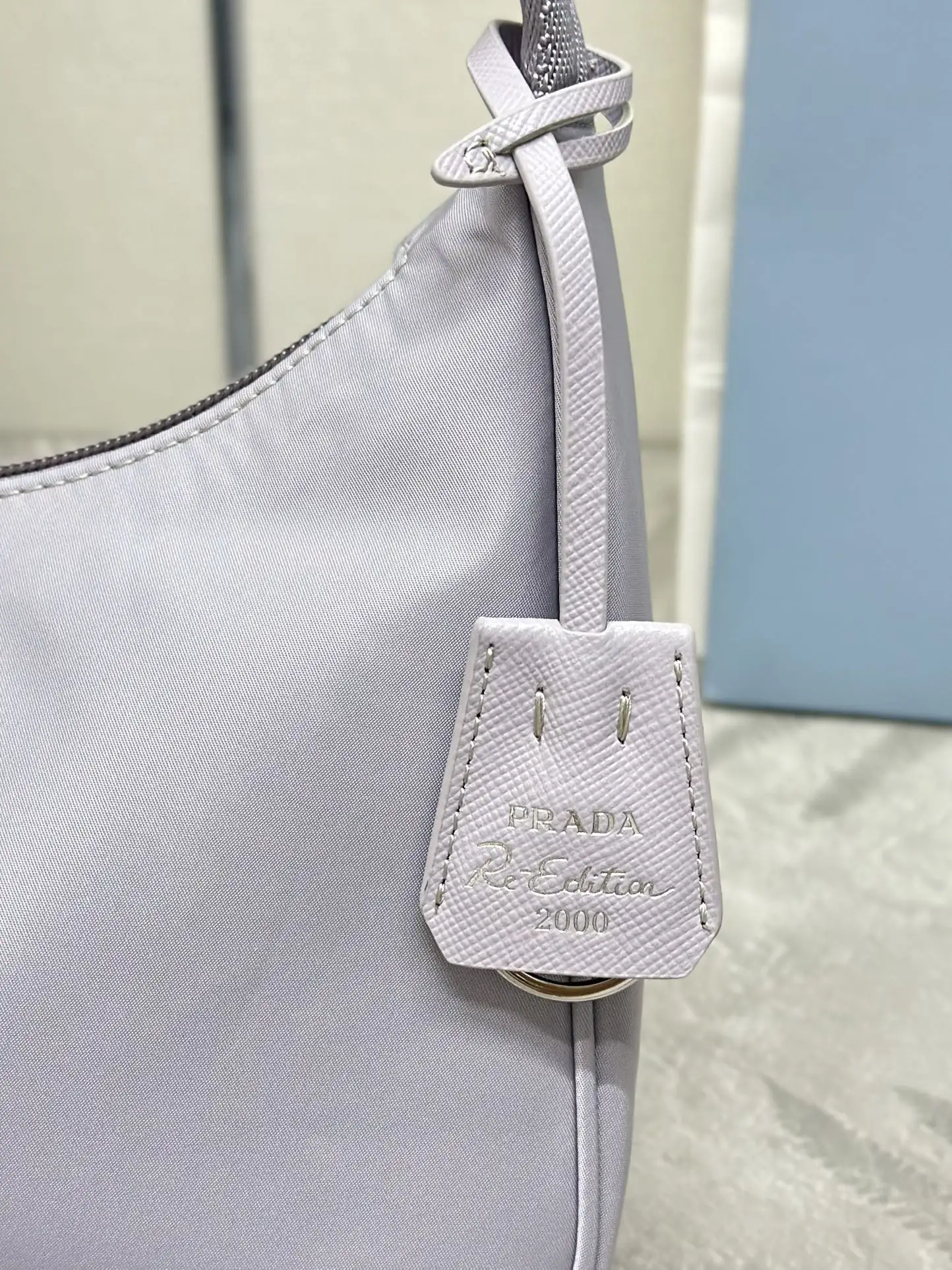 Prada Re-Edition 2000 Nylon Shoulder Bag D53016471 — view 6