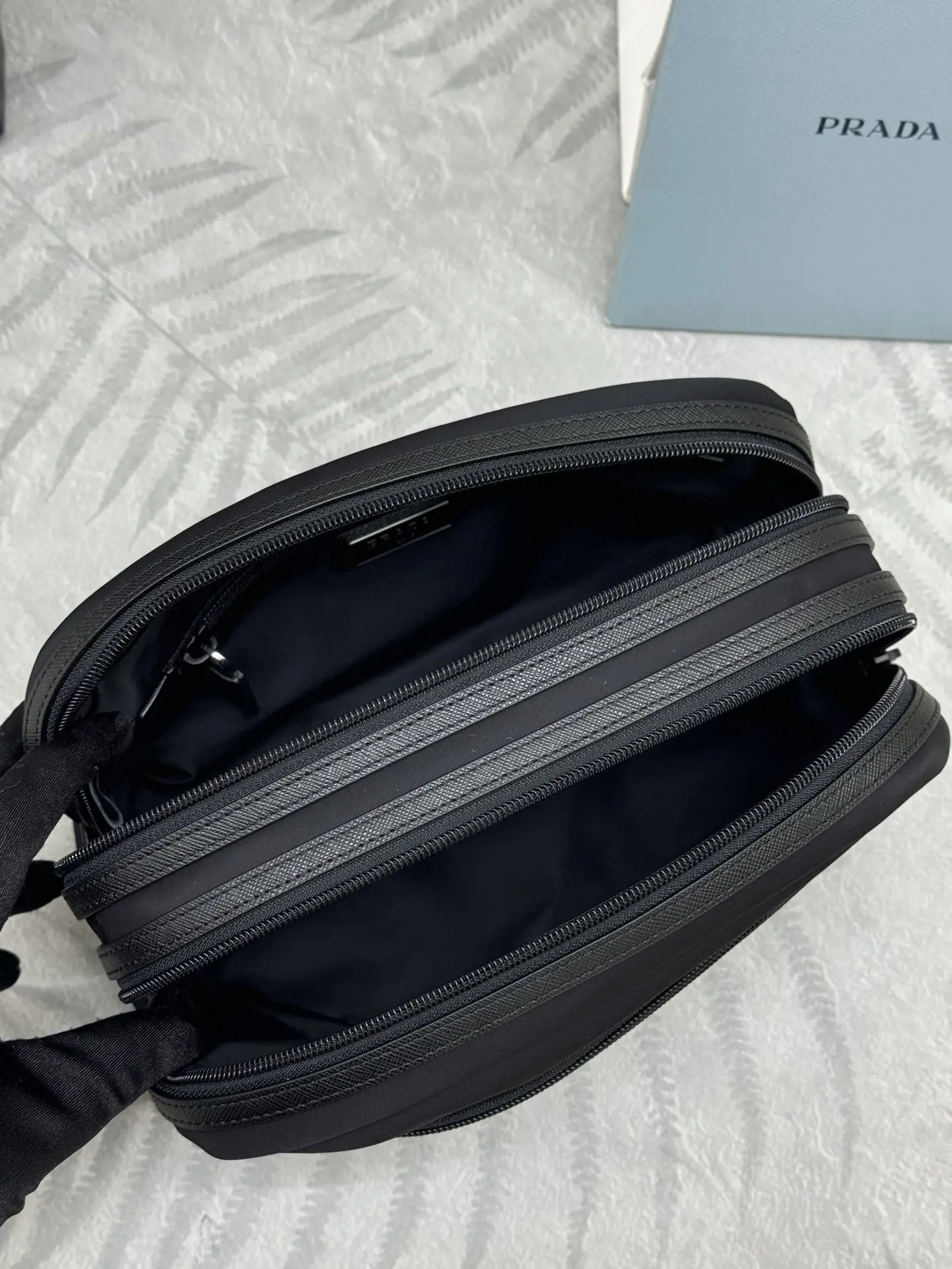 Re-Nylon Double-Layer Travel Pouch D61016476 — view 7
