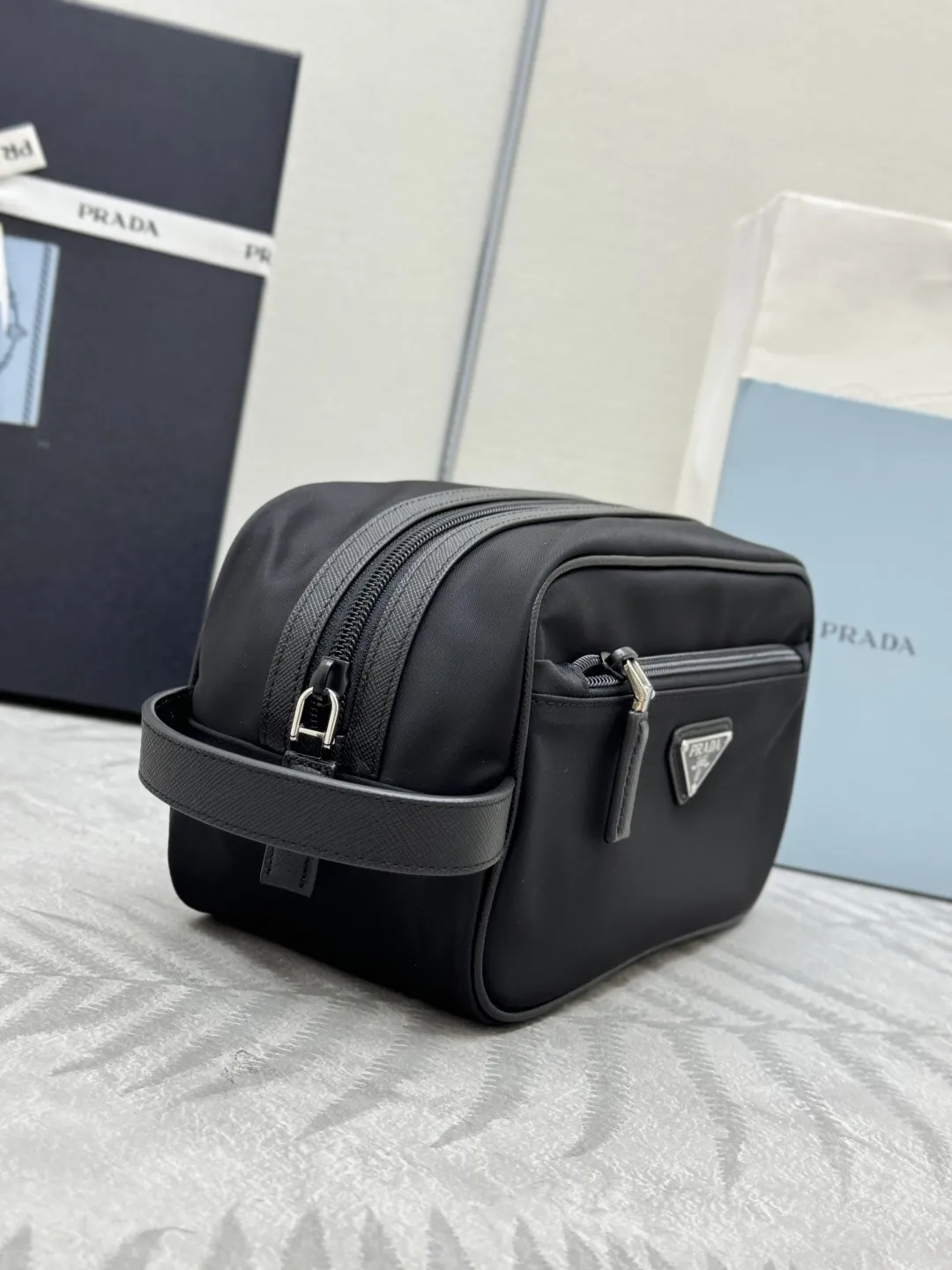 Re-Nylon Travel Pouch with Saffiano Handle D60016477 — view 4