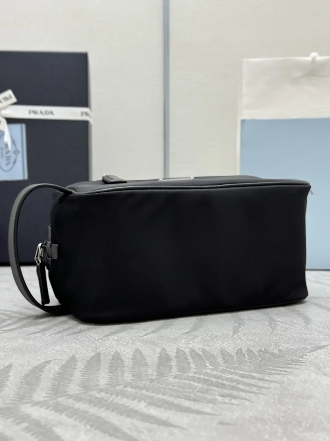 Re-Nylon Travel Pouch with Saffiano Handle D60016477 — view 5