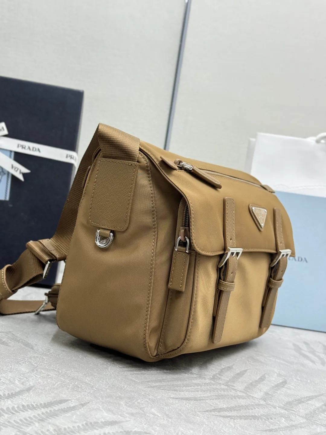 Re-Nylon Crossbody Bag with Detachable Pouch D75016480 — view 5