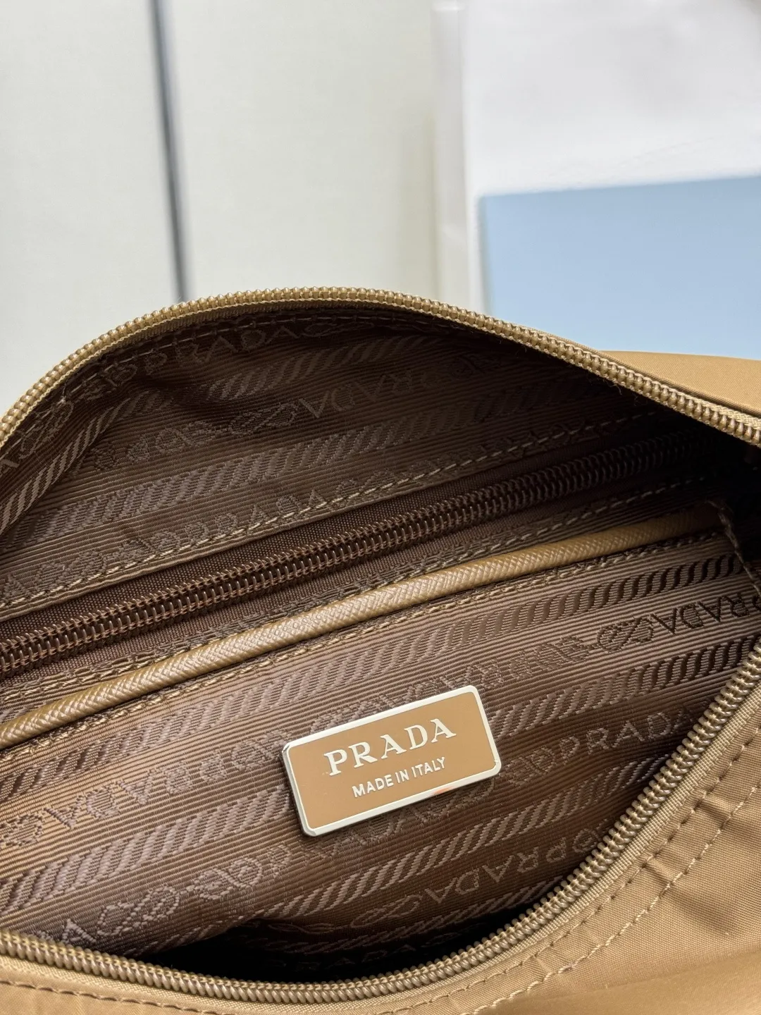 Re-Nylon Crossbody Bag with Detachable Pouch D75016480 — view 9