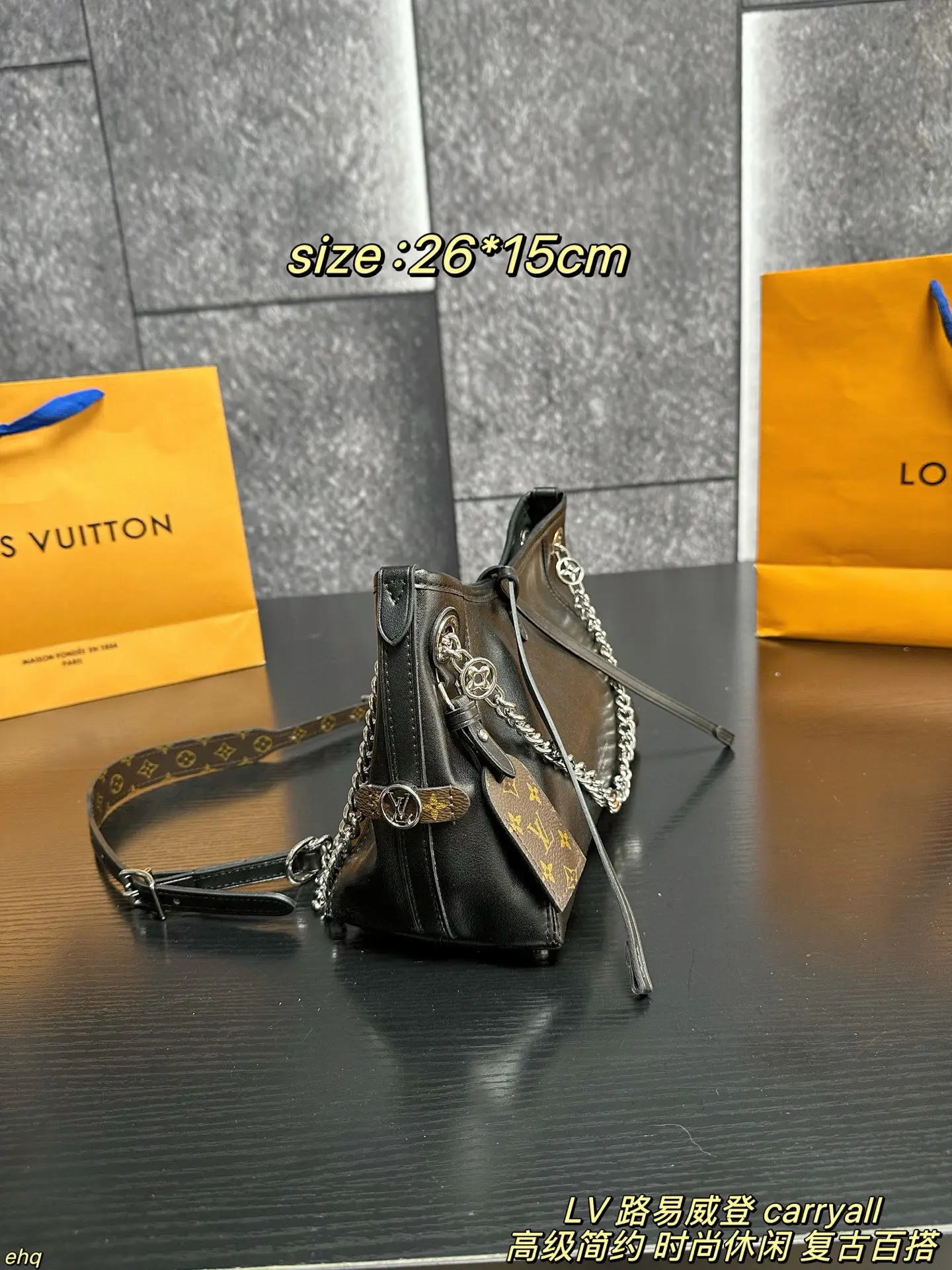 Louis Vuitton Carryall Small Lambskin Shoulder Bag D36516482 — view 3