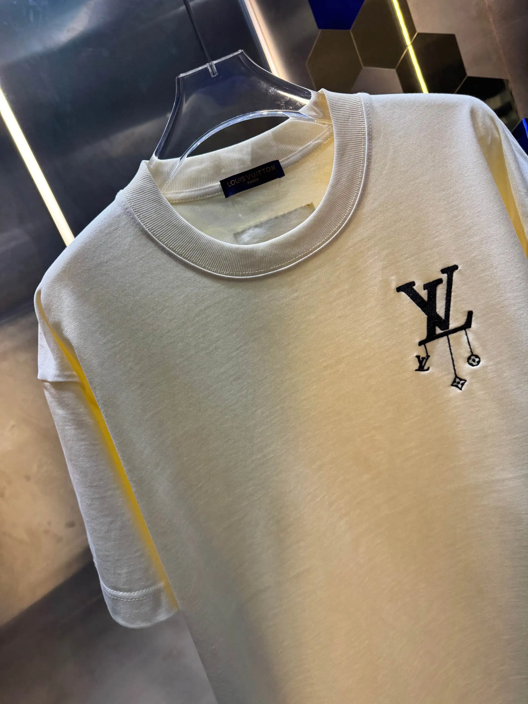 Embroidered Logo Relaxed T-Shirt D13512995 — view 2