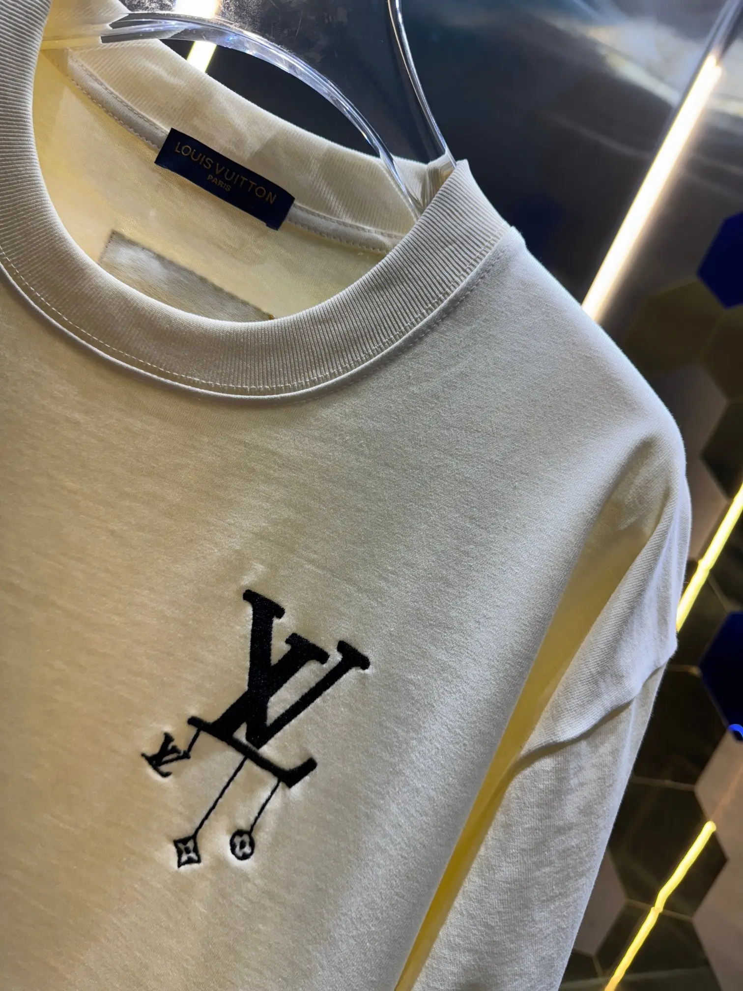 Embroidered Logo Relaxed T-Shirt D13512995 — view 3
