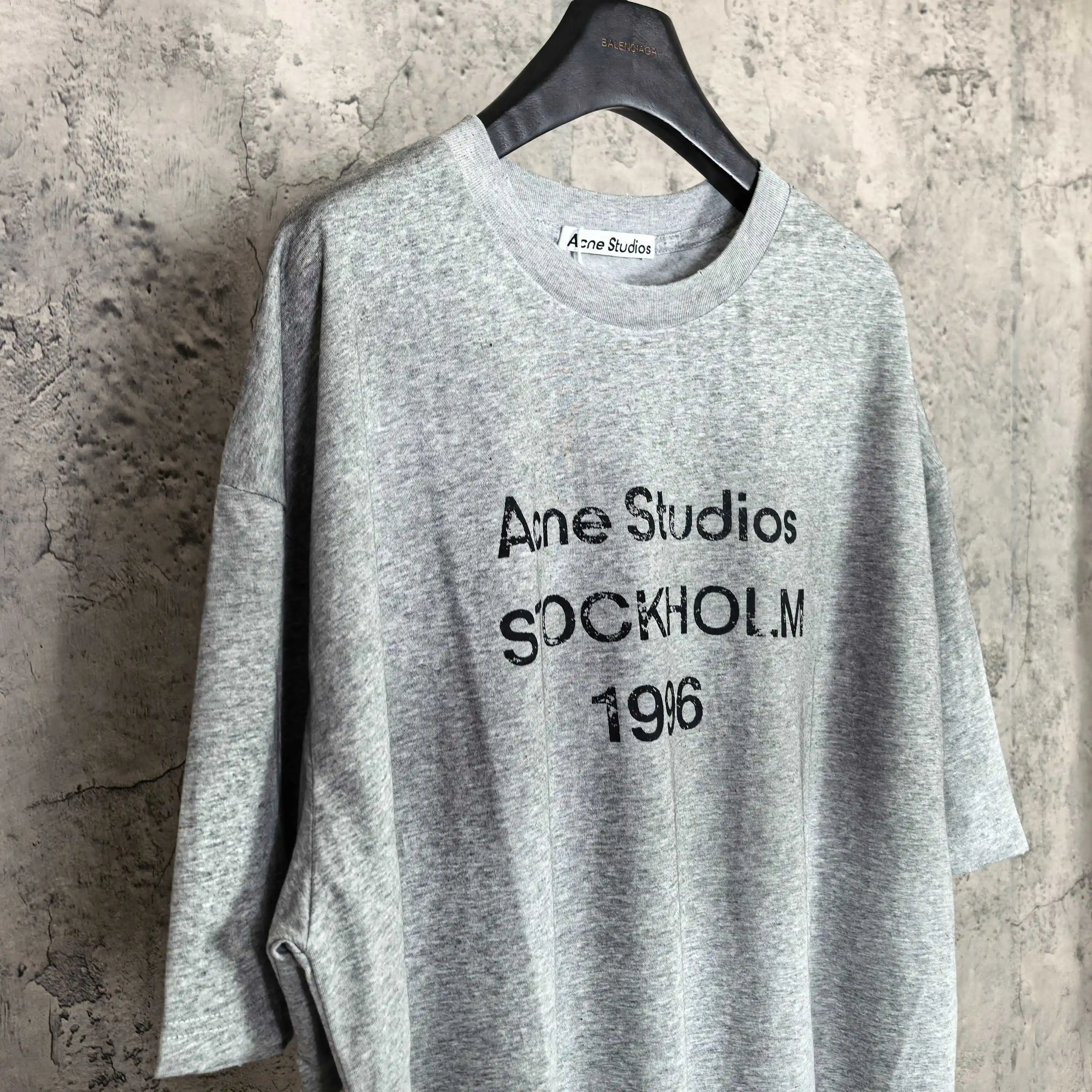 1996 Logo Distressed Mud-Wash T-Shirt D13523276 — view 7