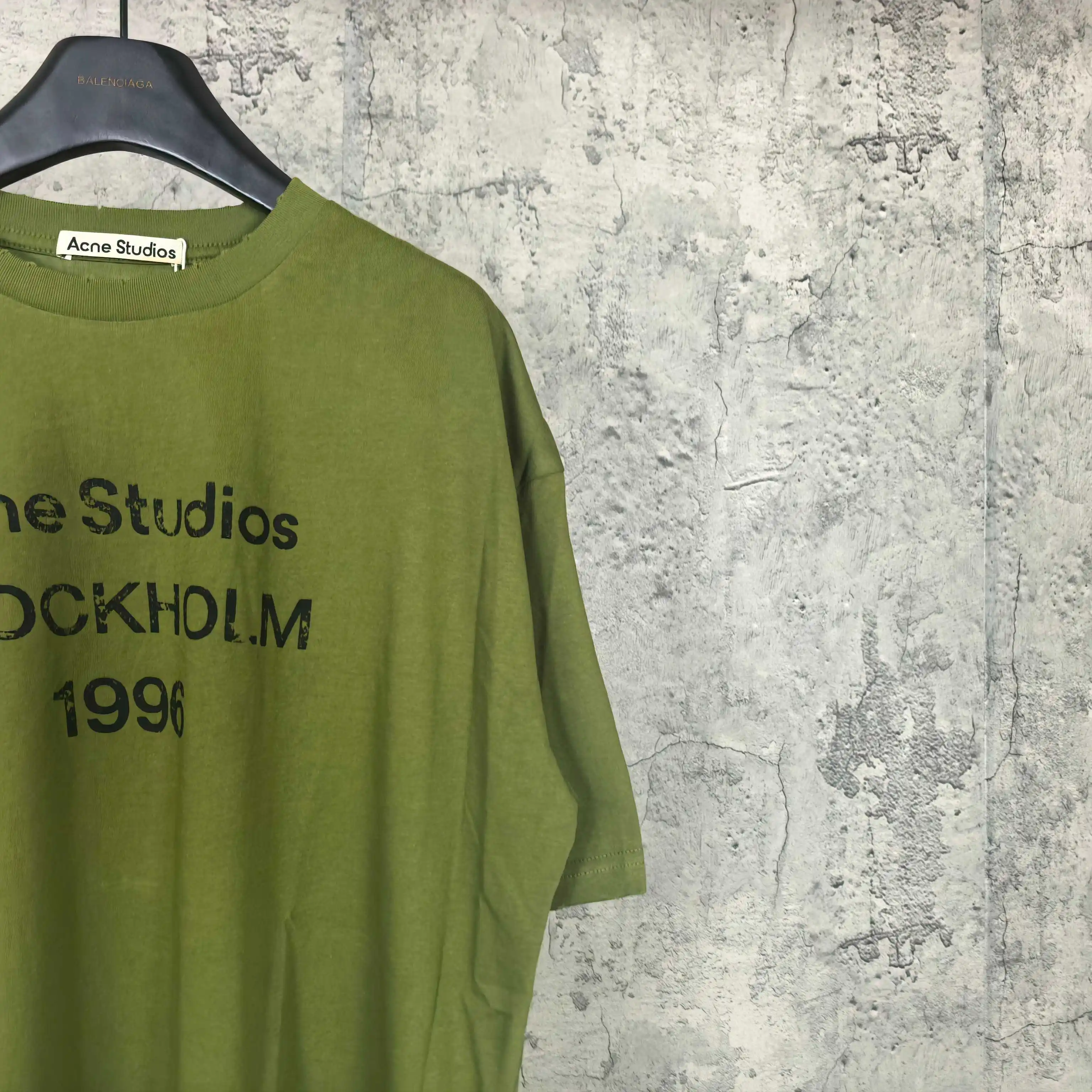 1996 Logo Distressed Cotton T-Shirt D13523271 — view 9