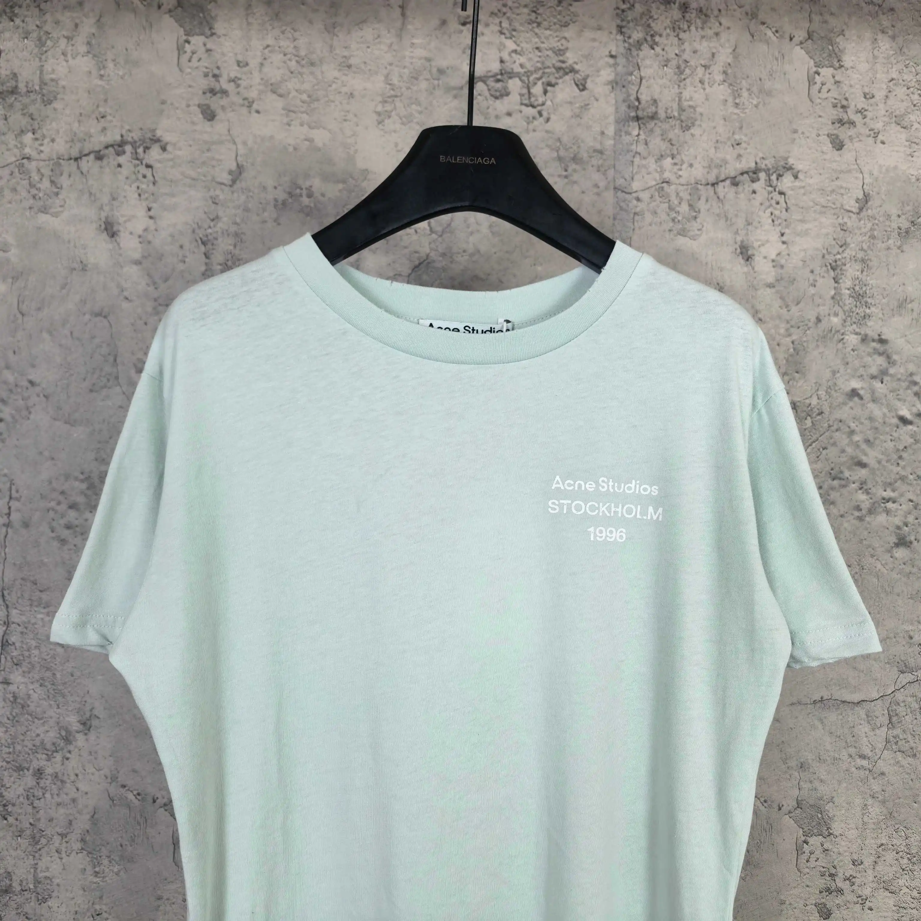 Distressed Logo Cotton T-Shirt D13523261 — view 3