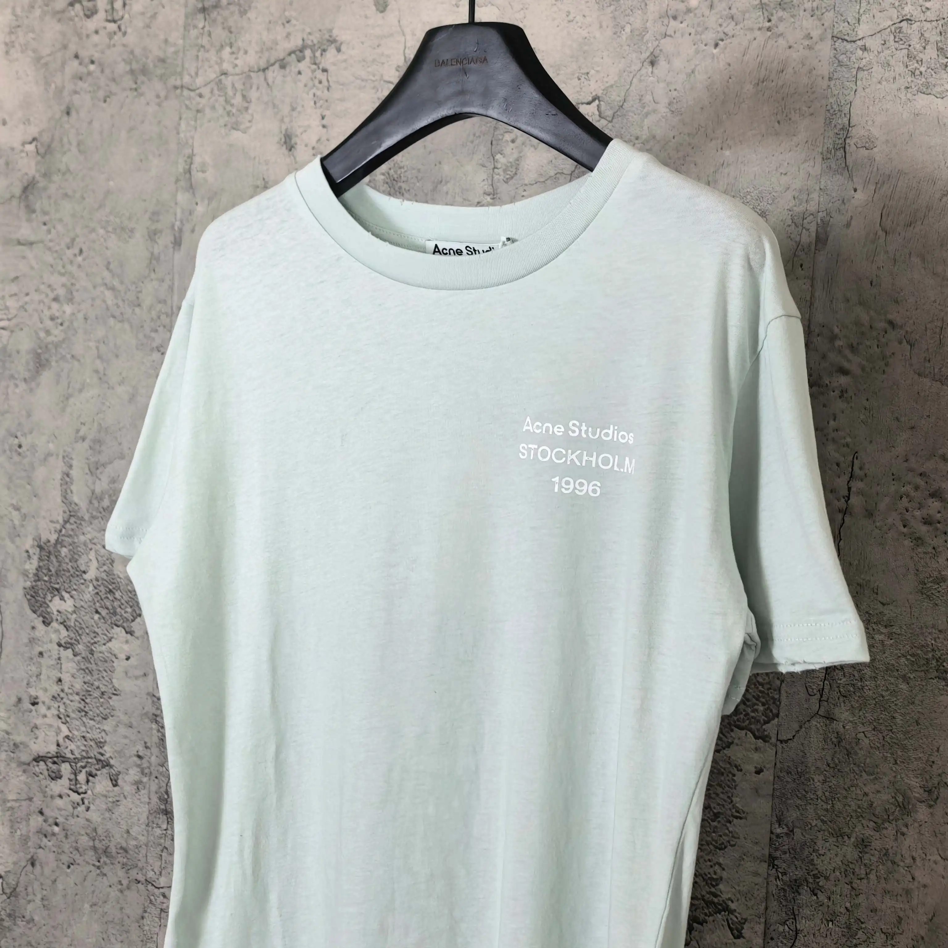 Distressed Logo Cotton T-Shirt D13523261 — view 9