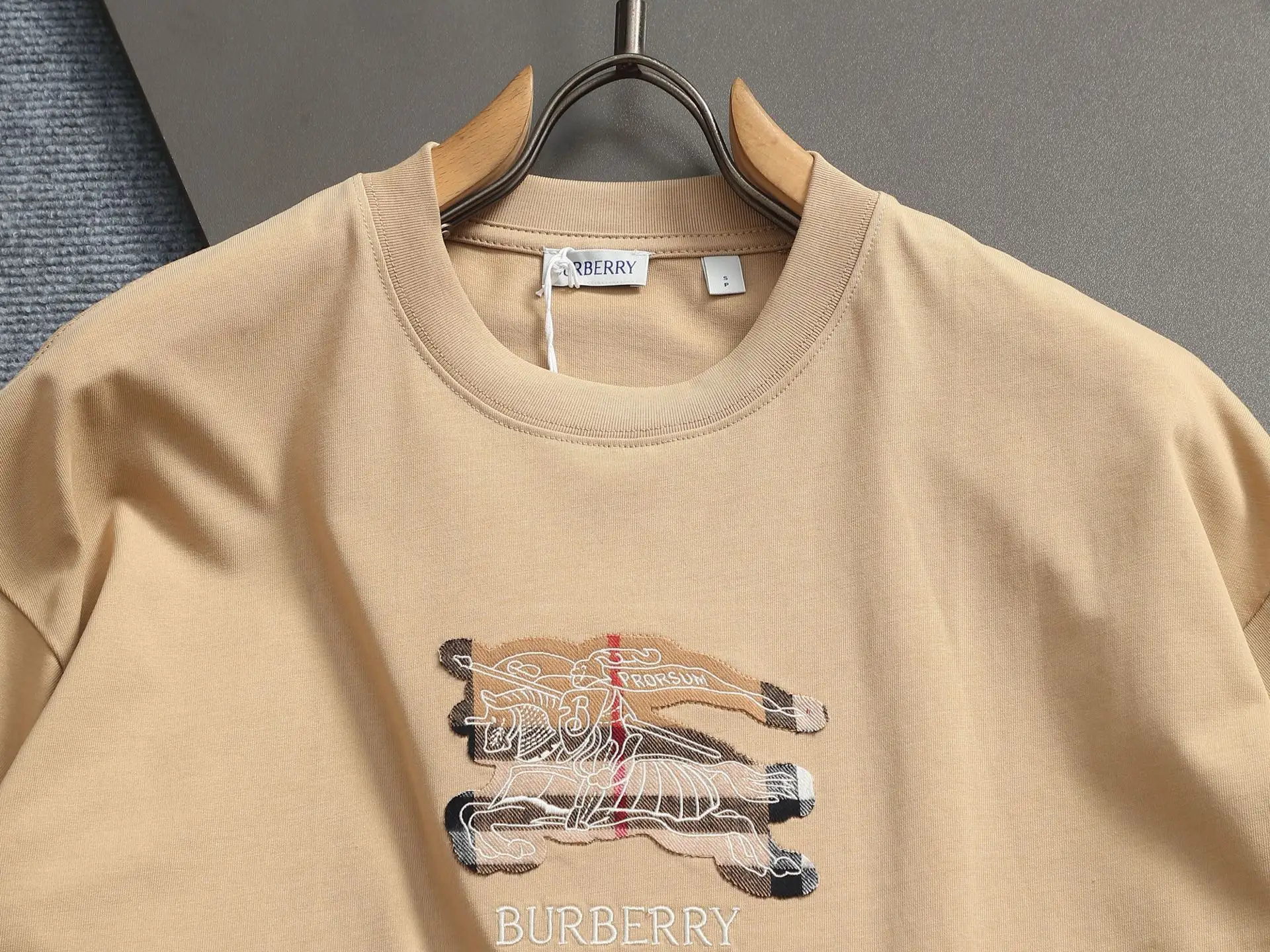 EKD Appliqué Cotton Jersey T-Shirt D13513278 — view 3