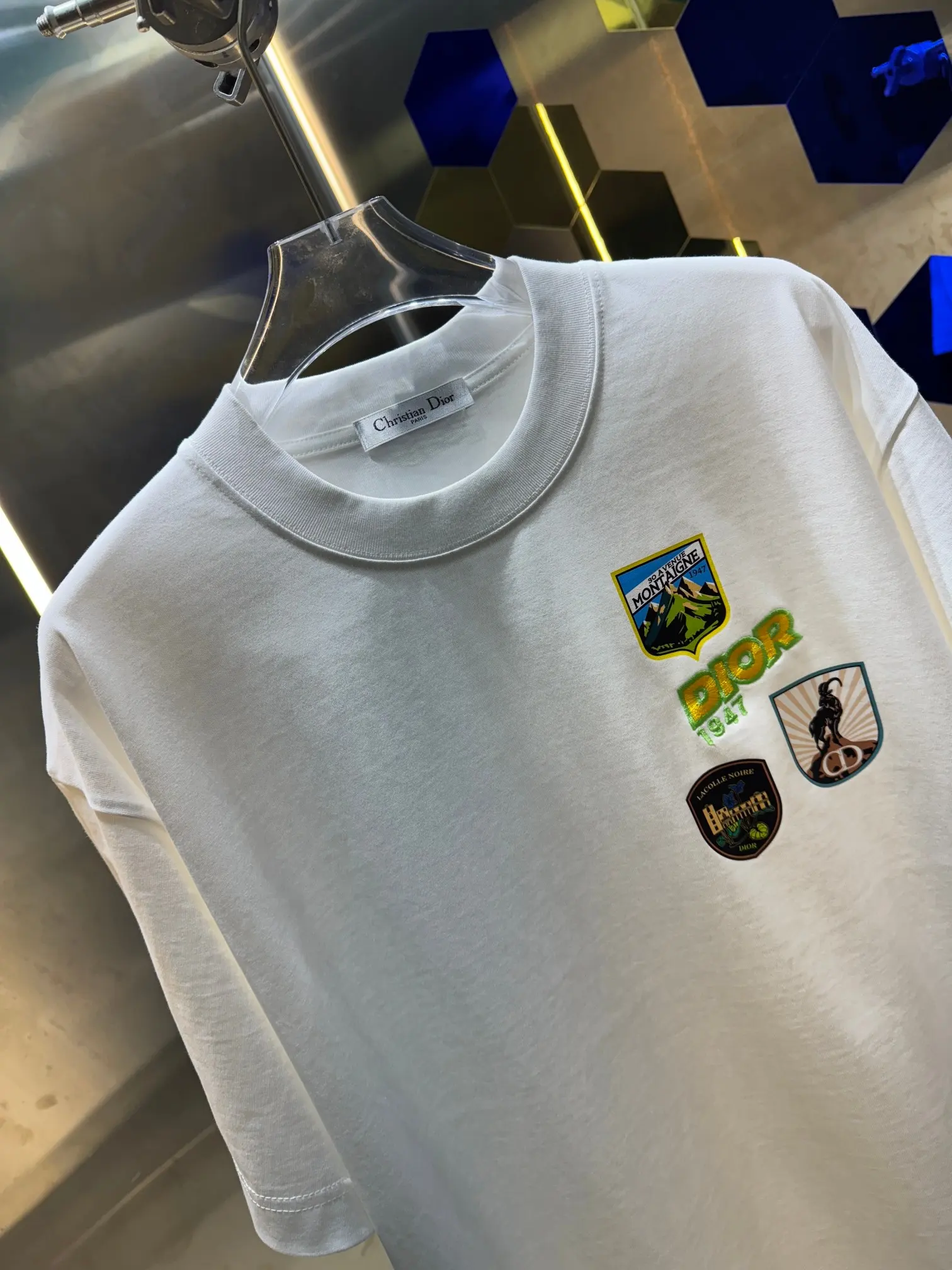 Logo Patch Embroidered Cotton T-Shirt D13512986 — view 3