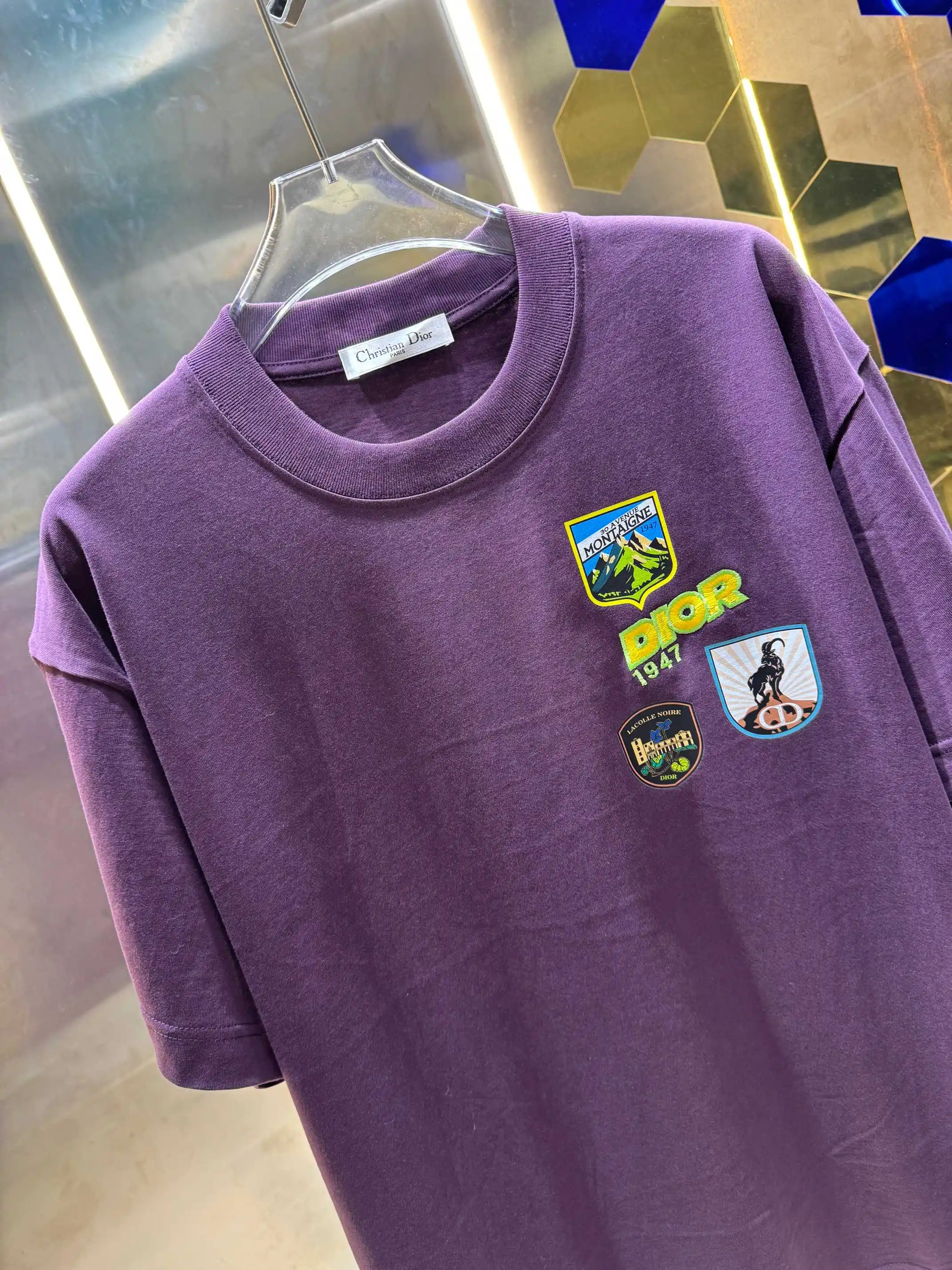 Logo Patch Embroidered Cotton T-Shirt D13512988 — view 2