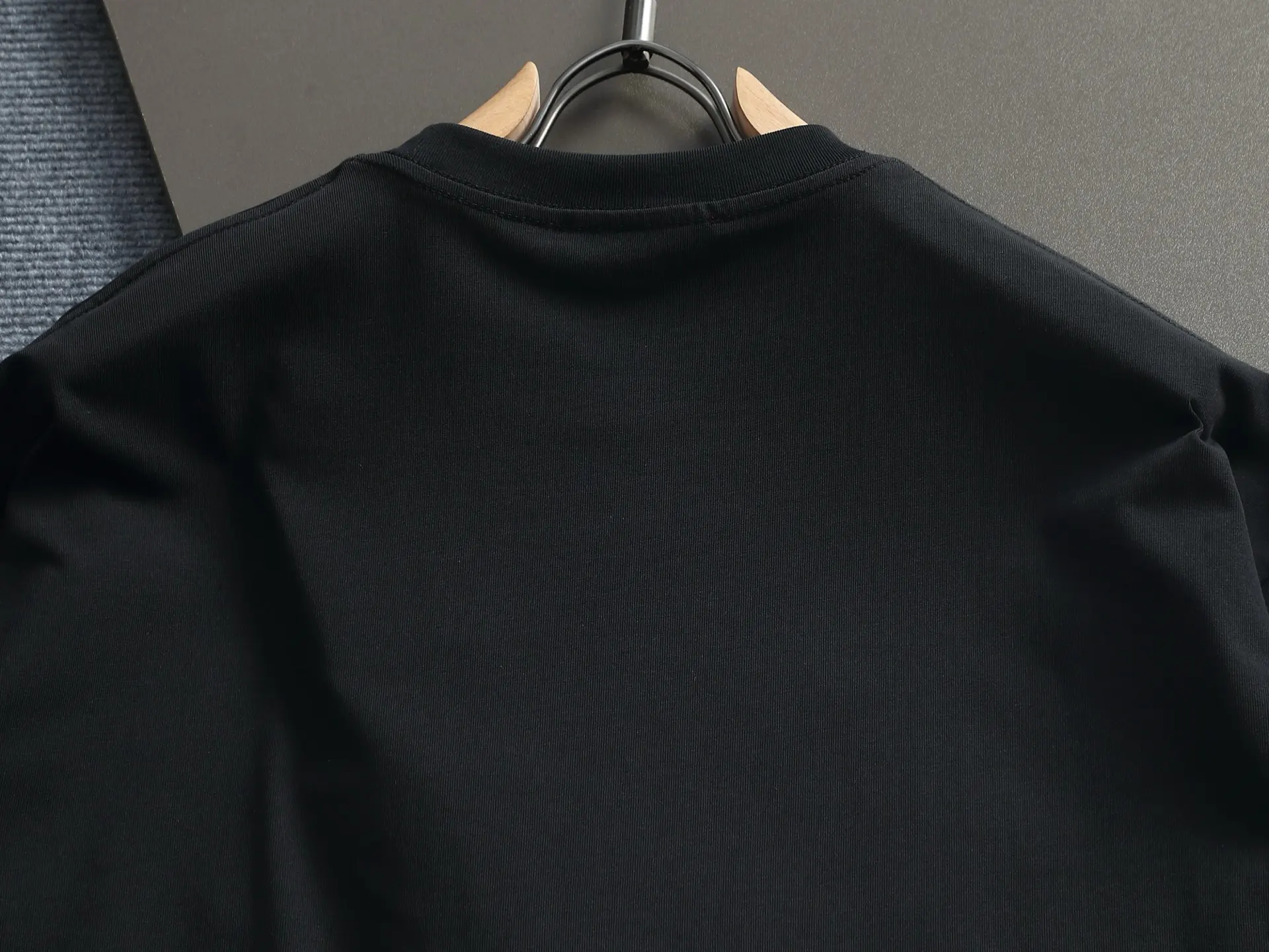 Interlocking G Embroidered Cotton T-Shirt D13513271 — view 8