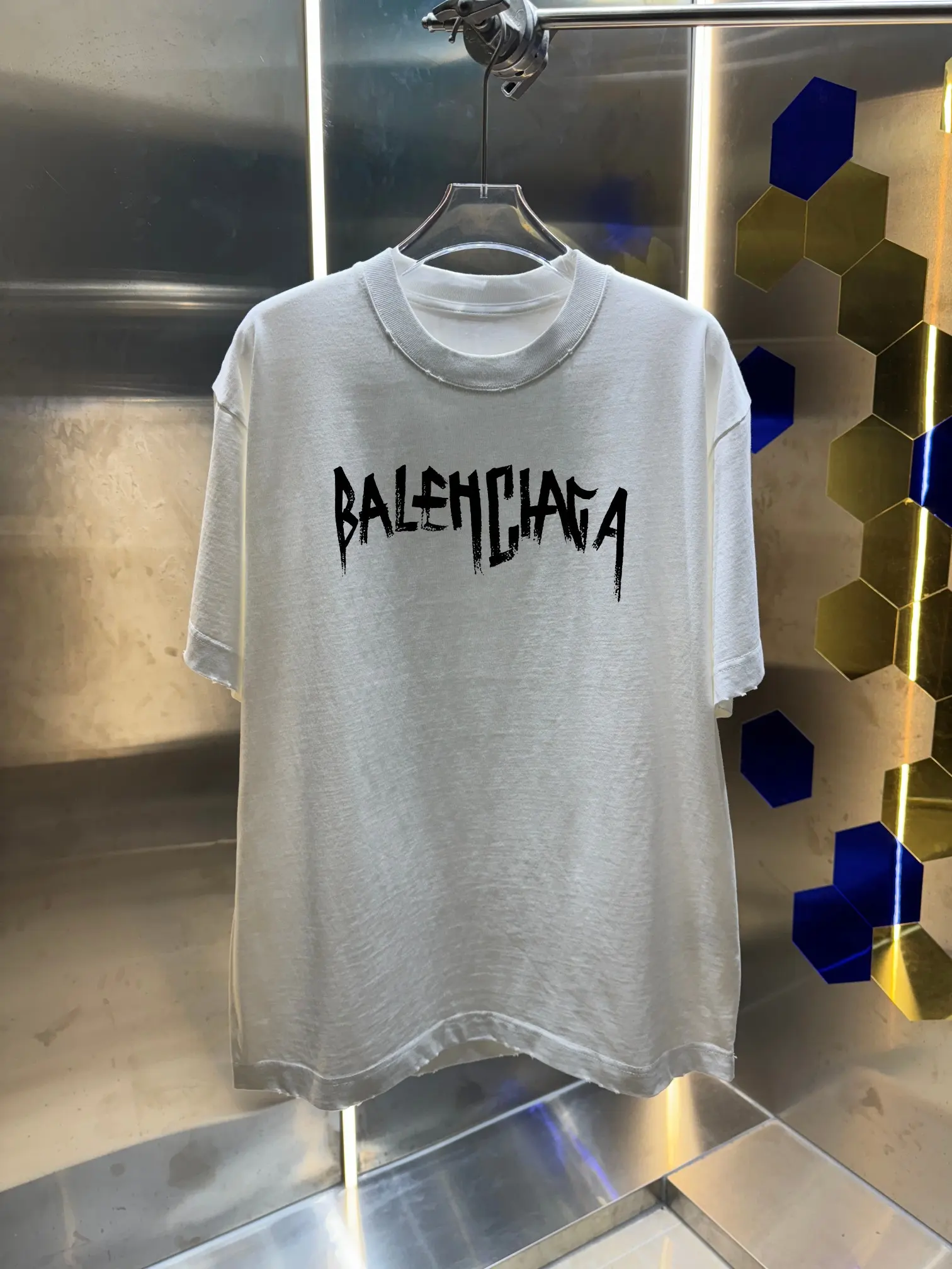 Distressed Logo Oversized Cotton T-Shirt D14013009