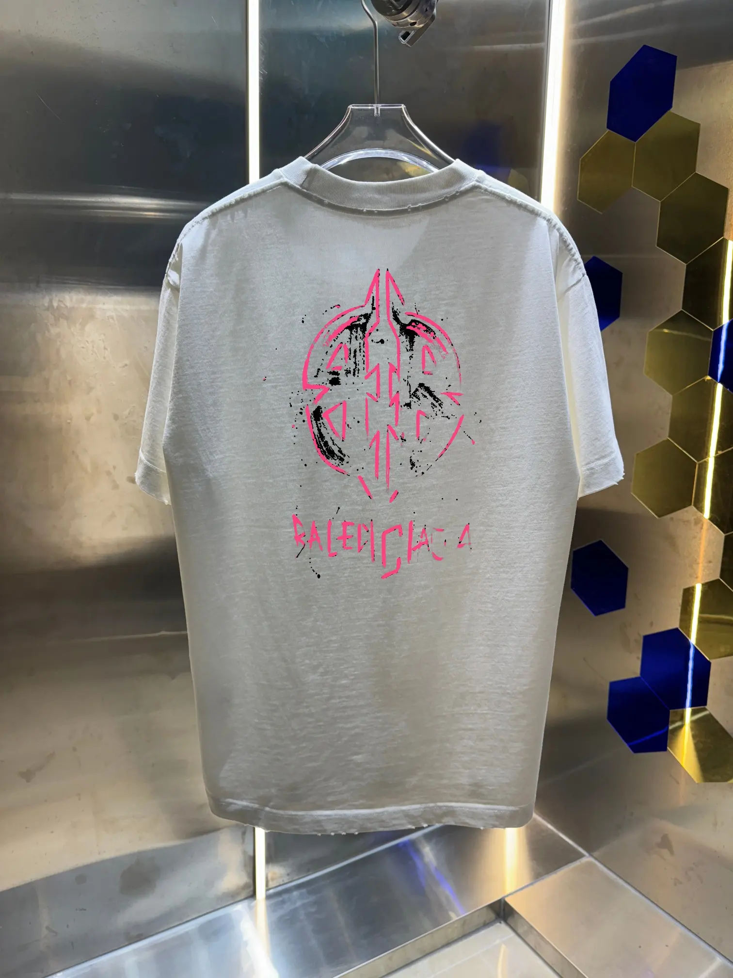 Distressed Logo Oversized Cotton T-Shirt D14013009 — view 3