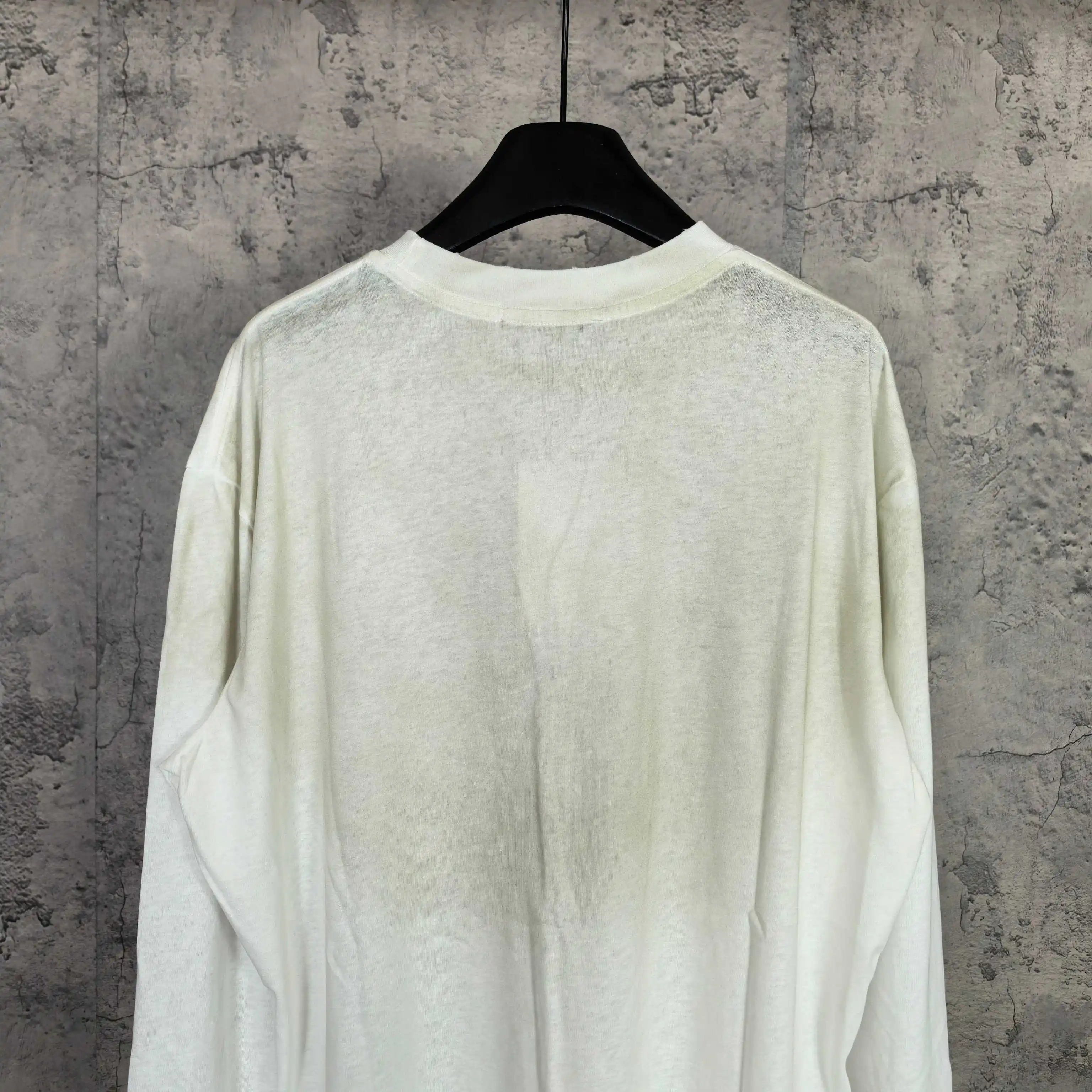 1996 Logo Distressed Long-Sleeve T-Shirt D14023269 — view 6