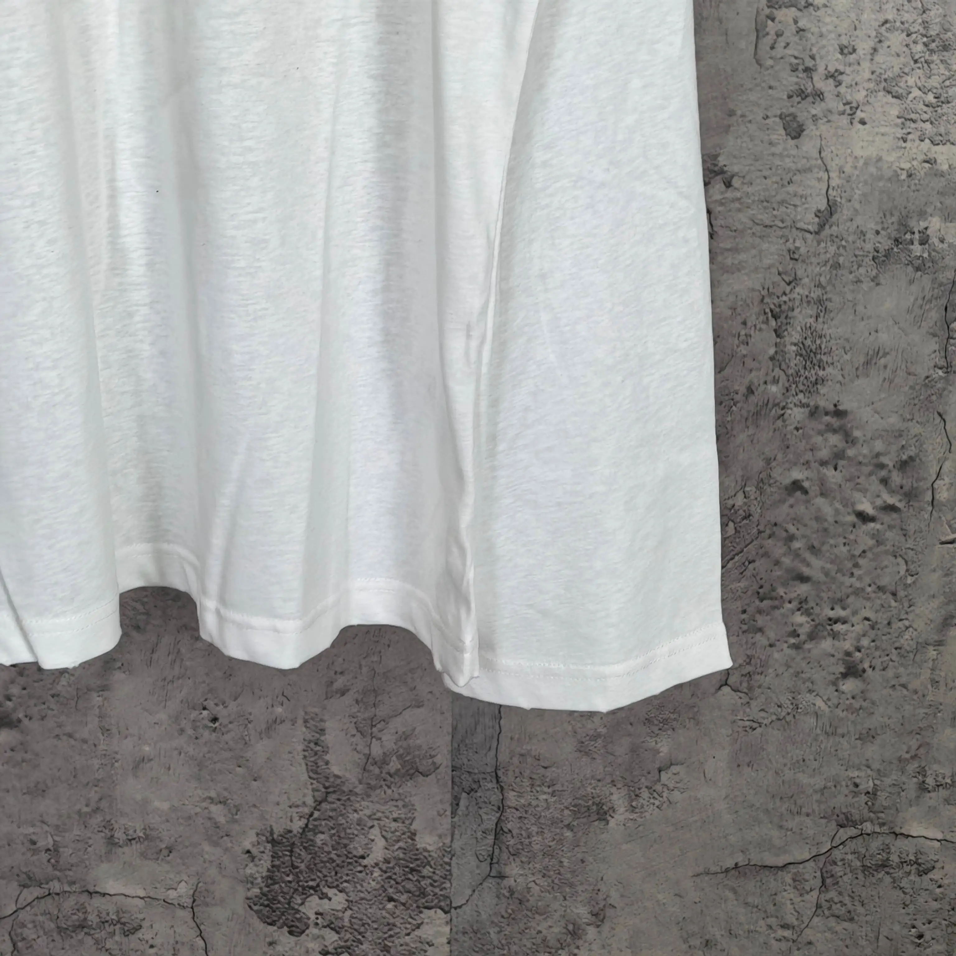 1996 Logo Distressed Long-Sleeve T-Shirt D14023269 — view 11