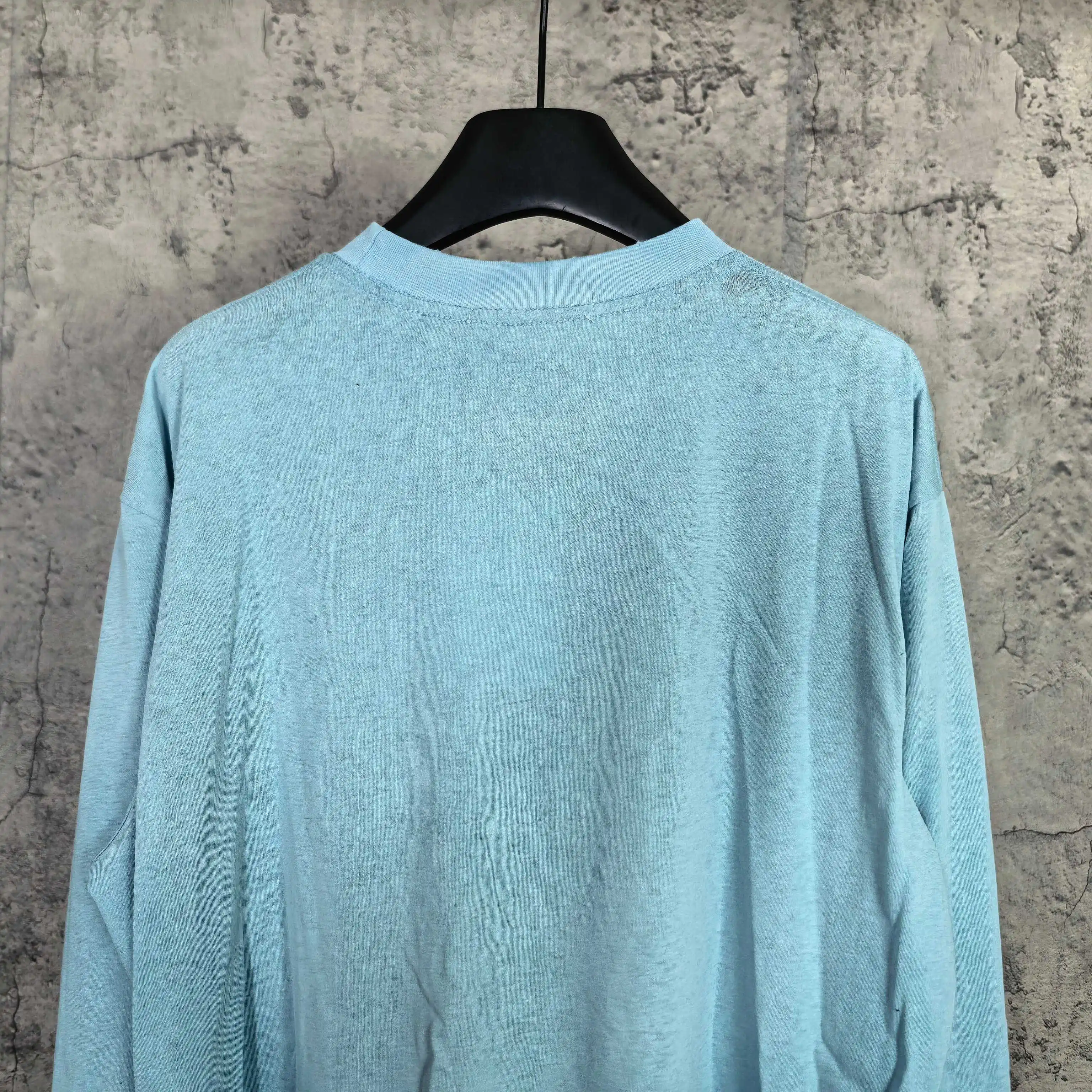 1996 Logo Distressed Long-Sleeve T-Shirt D14023267 — view 6
