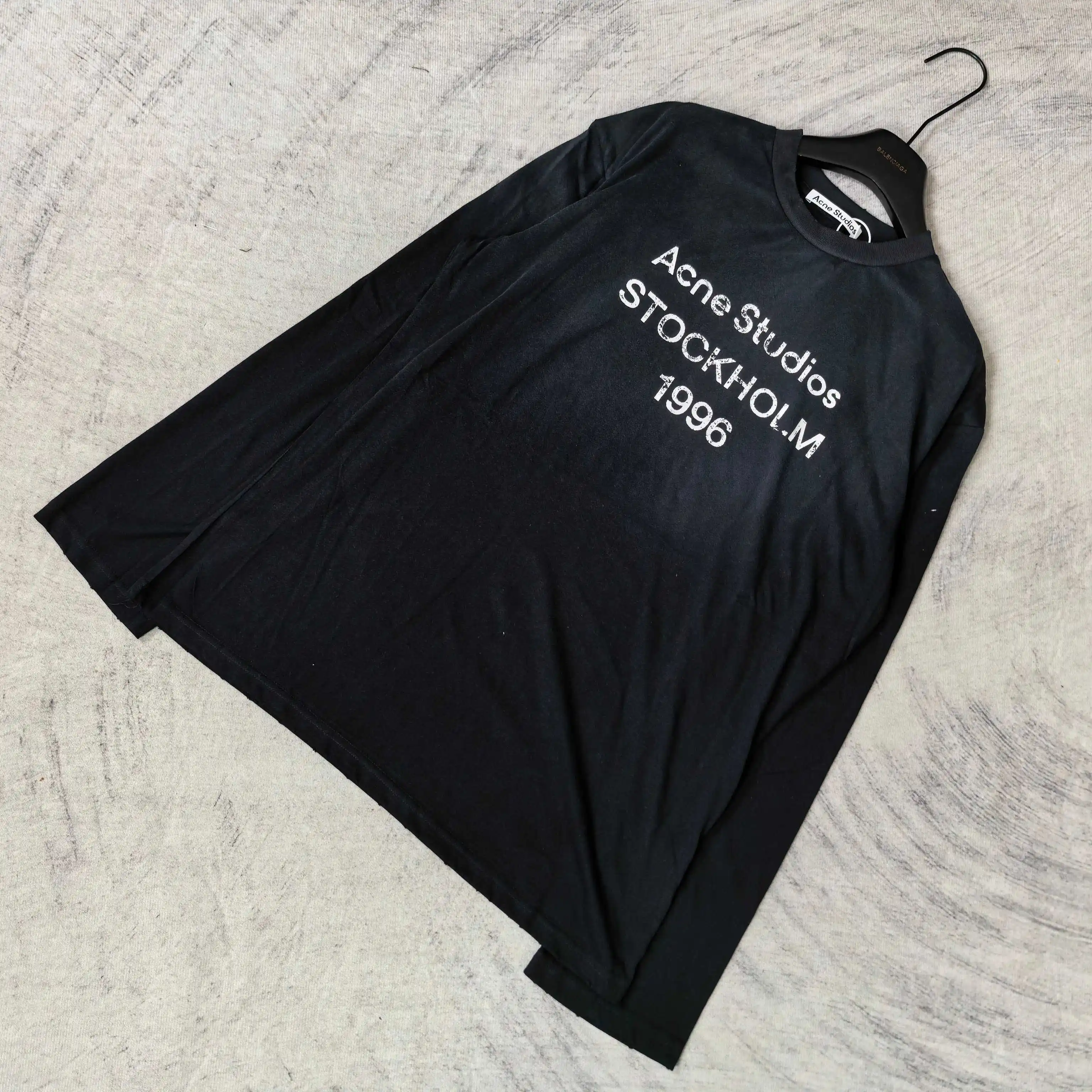 1996 Logo Print Long-Sleeve T-Shirt D14023270 — view 4