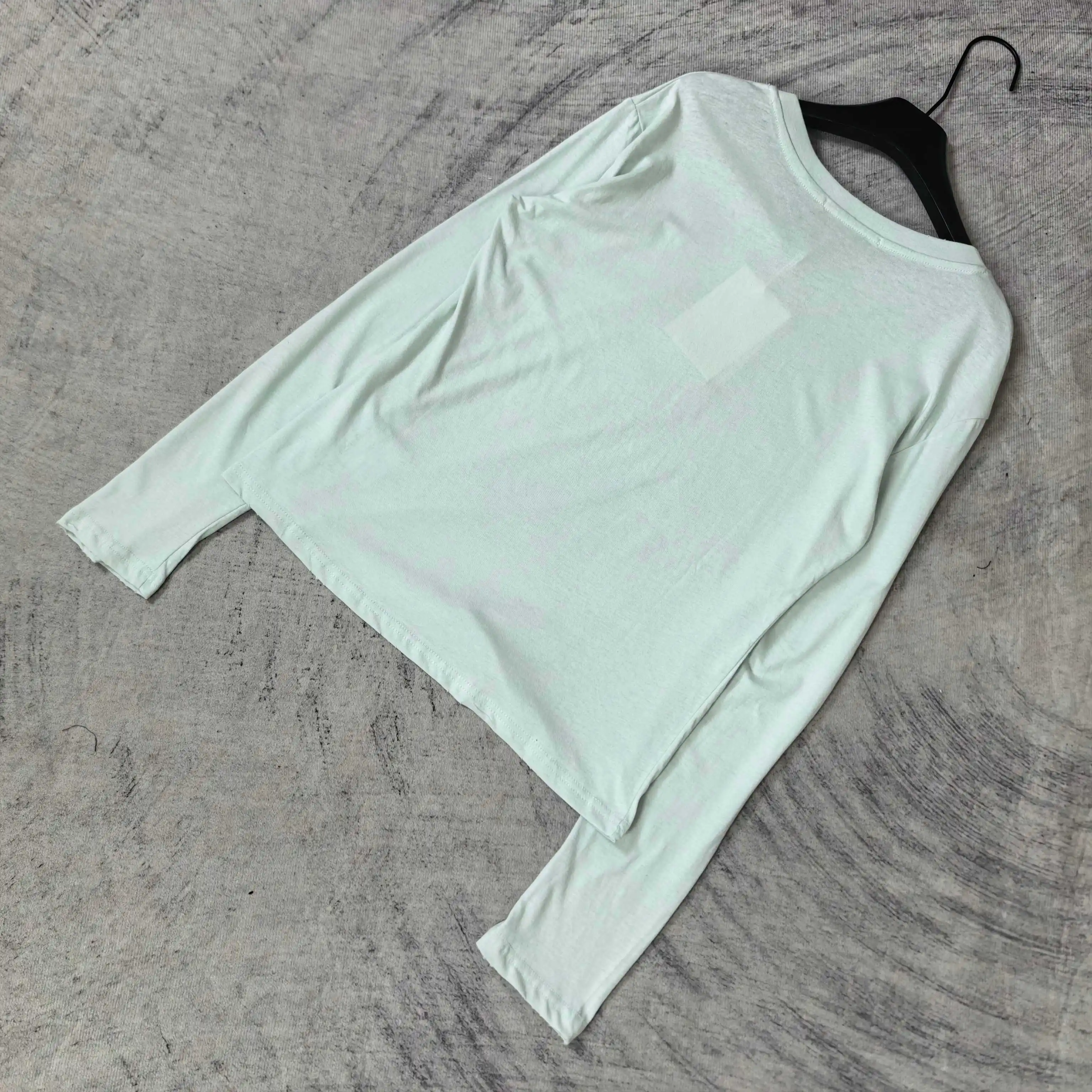 Logo-Print Long-Sleeved Cotton T-Shirt D14023260 — view 5