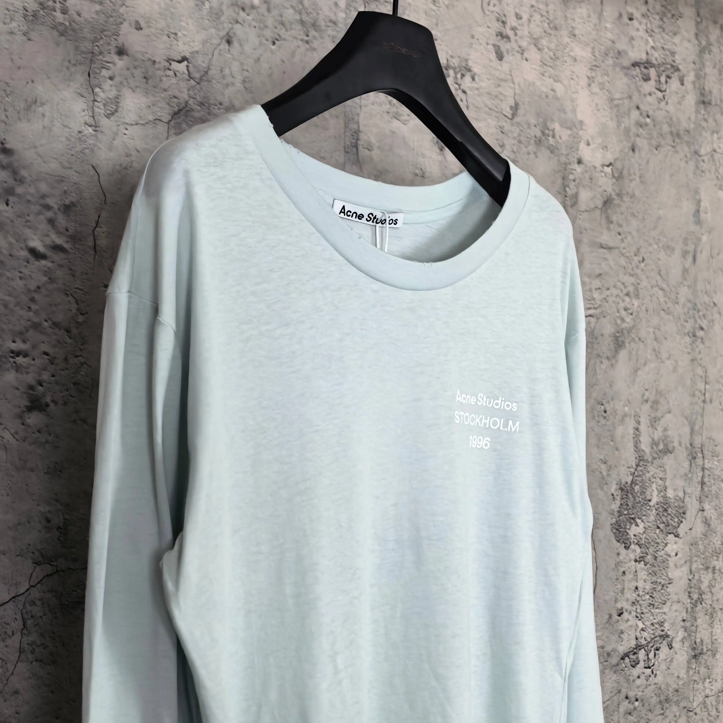 Logo-Print Long-Sleeved Cotton T-Shirt D14023260 — view 7