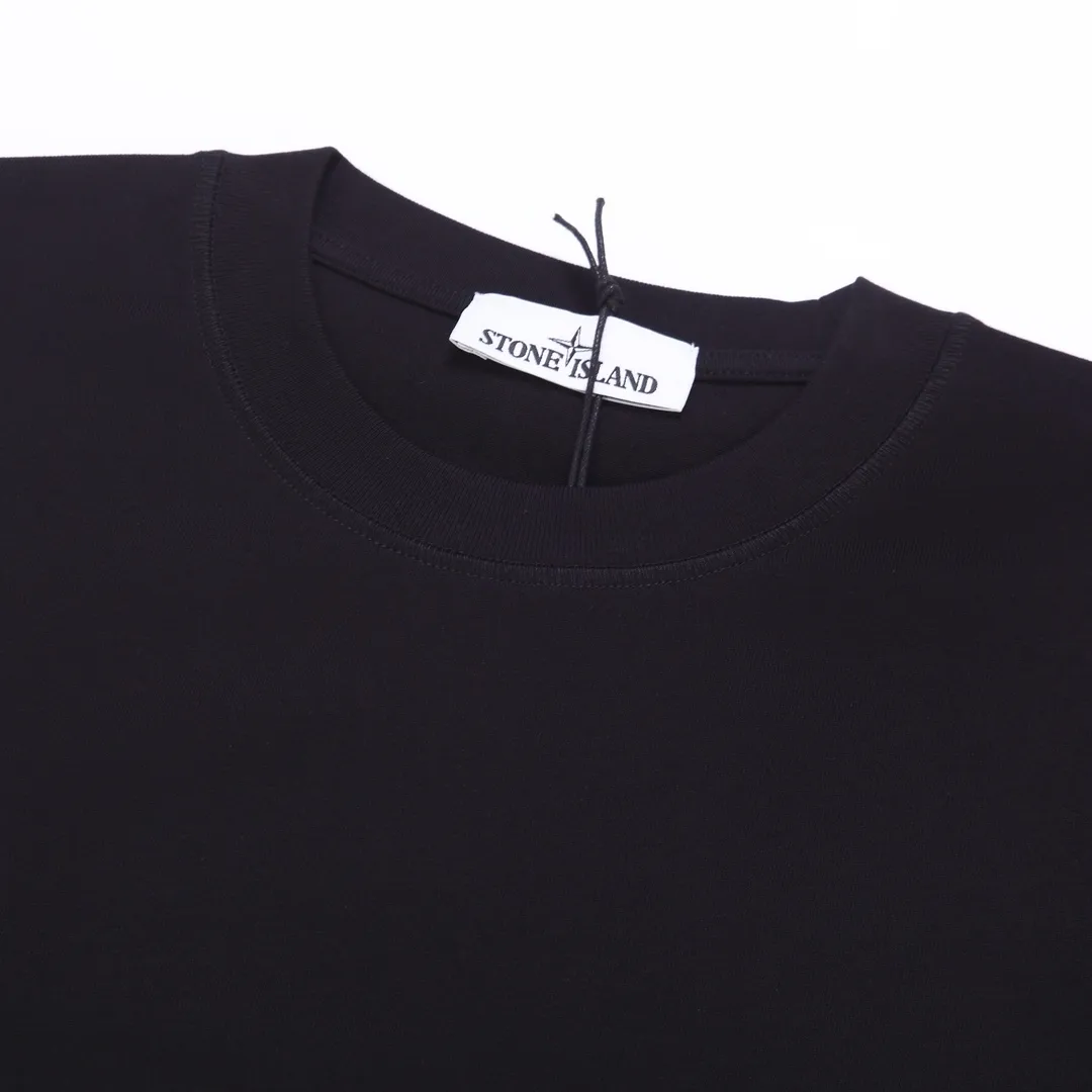 Stone Island Compass Patch Cargo Pocket T-Shirt D14012109 — view 3