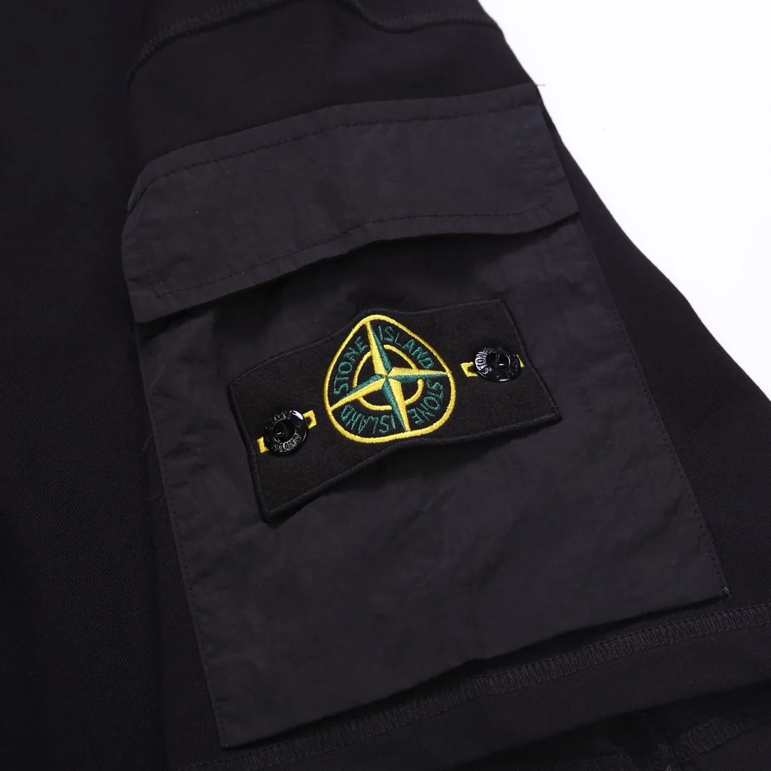 Stone Island Compass Patch Cargo Pocket T-Shirt D14012109 — view 5