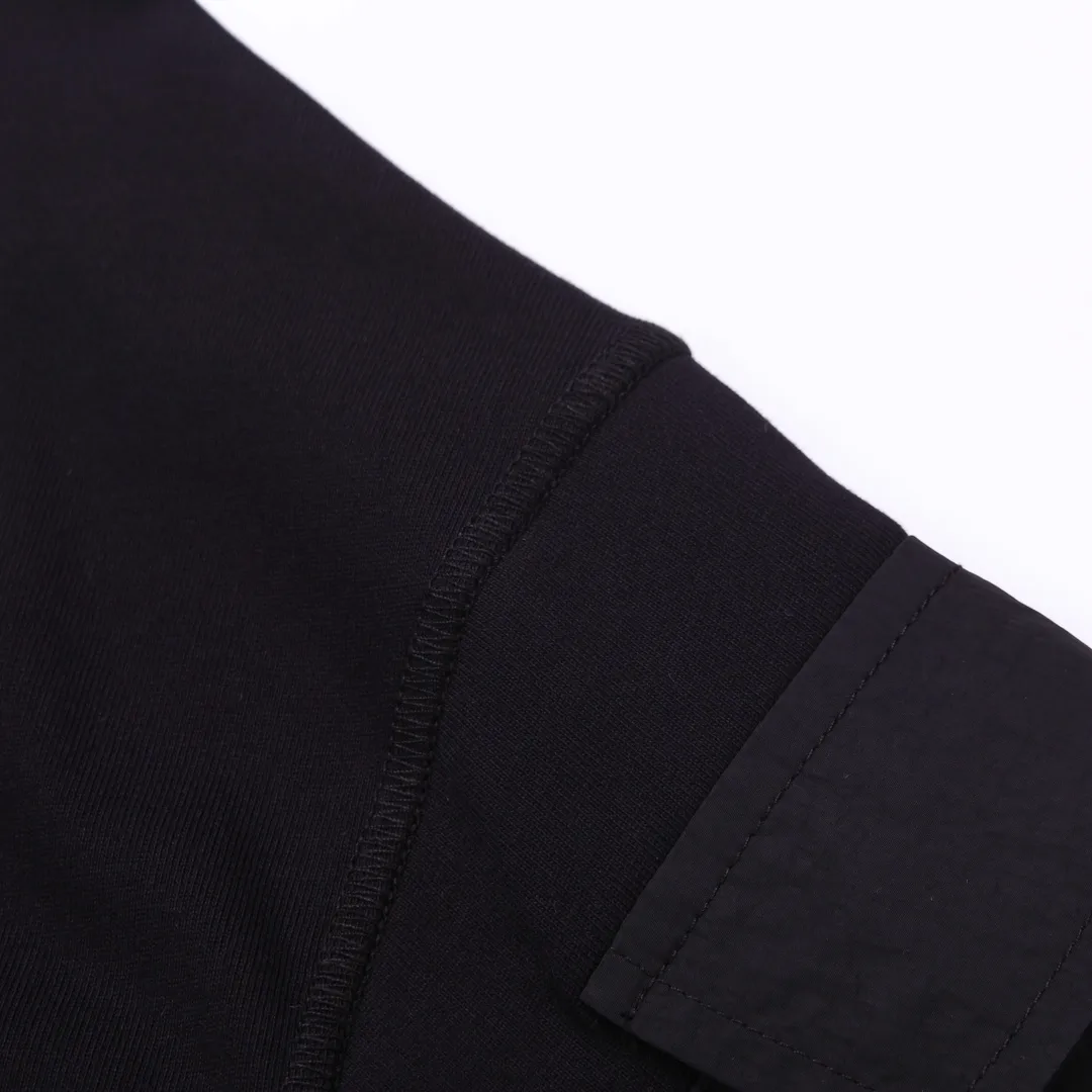 Stone Island Compass Patch Cargo Pocket T-Shirt D14012109 — view 7