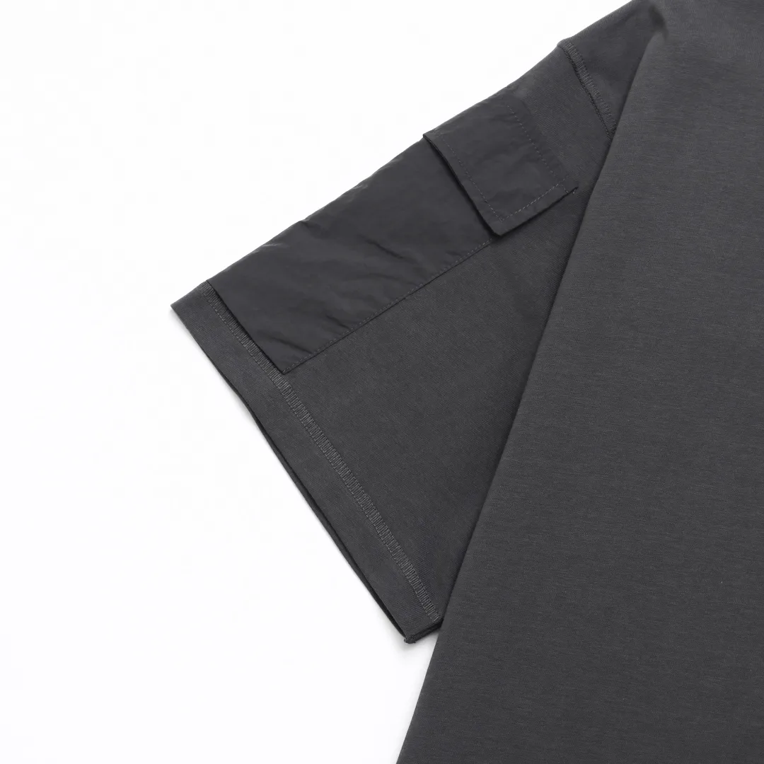 Compass Patch Cargo Pocket T-Shirt D14012107 — view 6