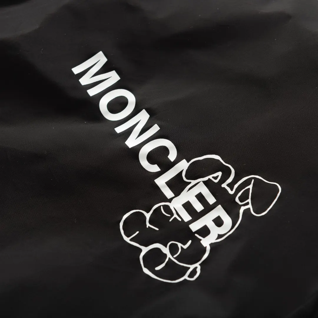 Moncler x Fragment Logo Print Lightweight Jacket D14520361 — view 4