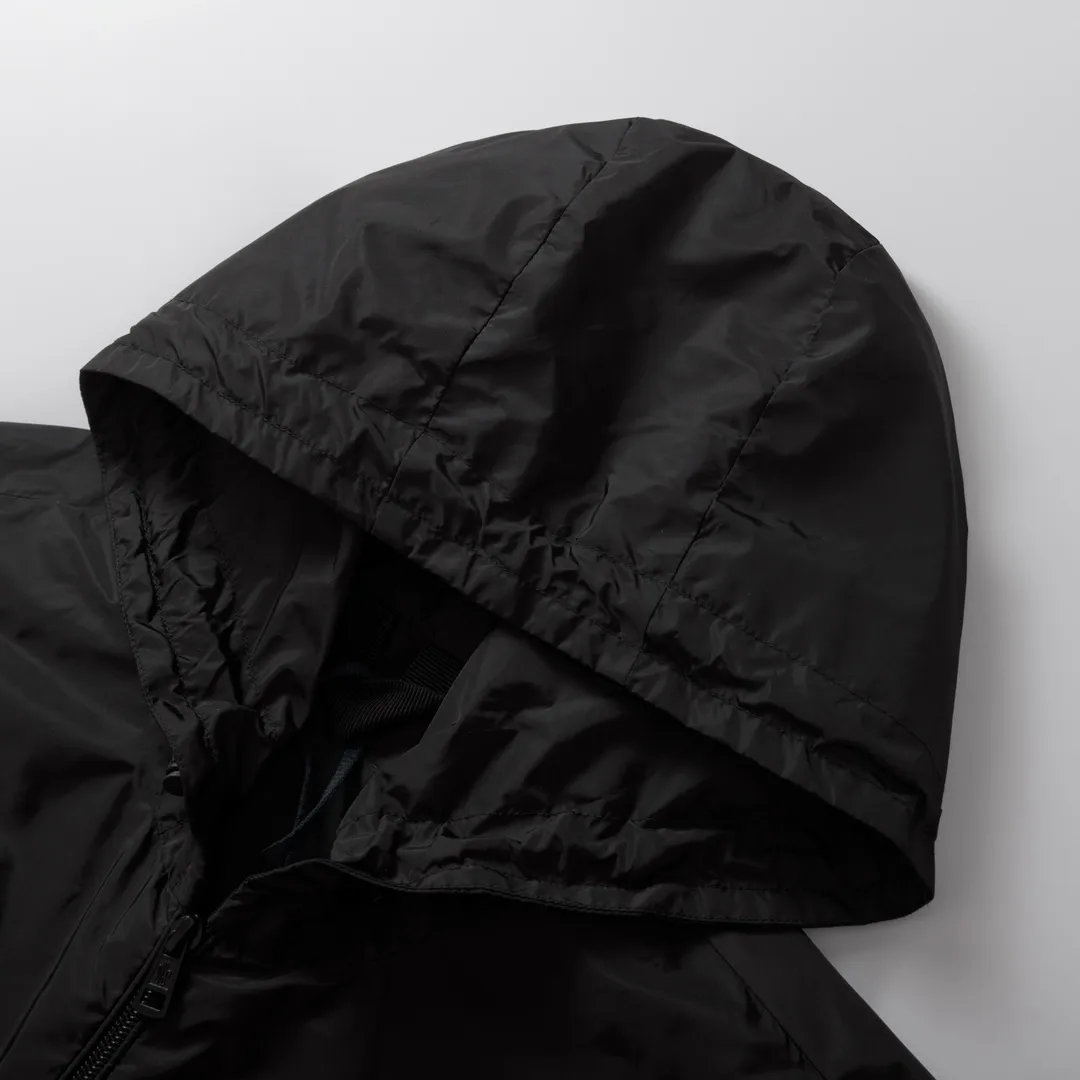 Moncoeur Heart Logo Hooded Nylon Jacket D14520362 — view 4