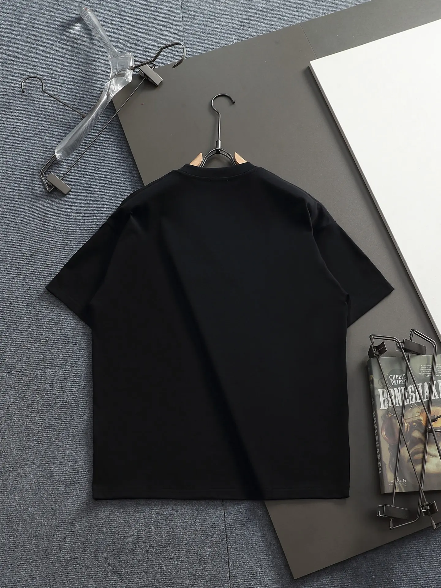 Logo Graphic Cotton T-Shirt D14514214 — view 10