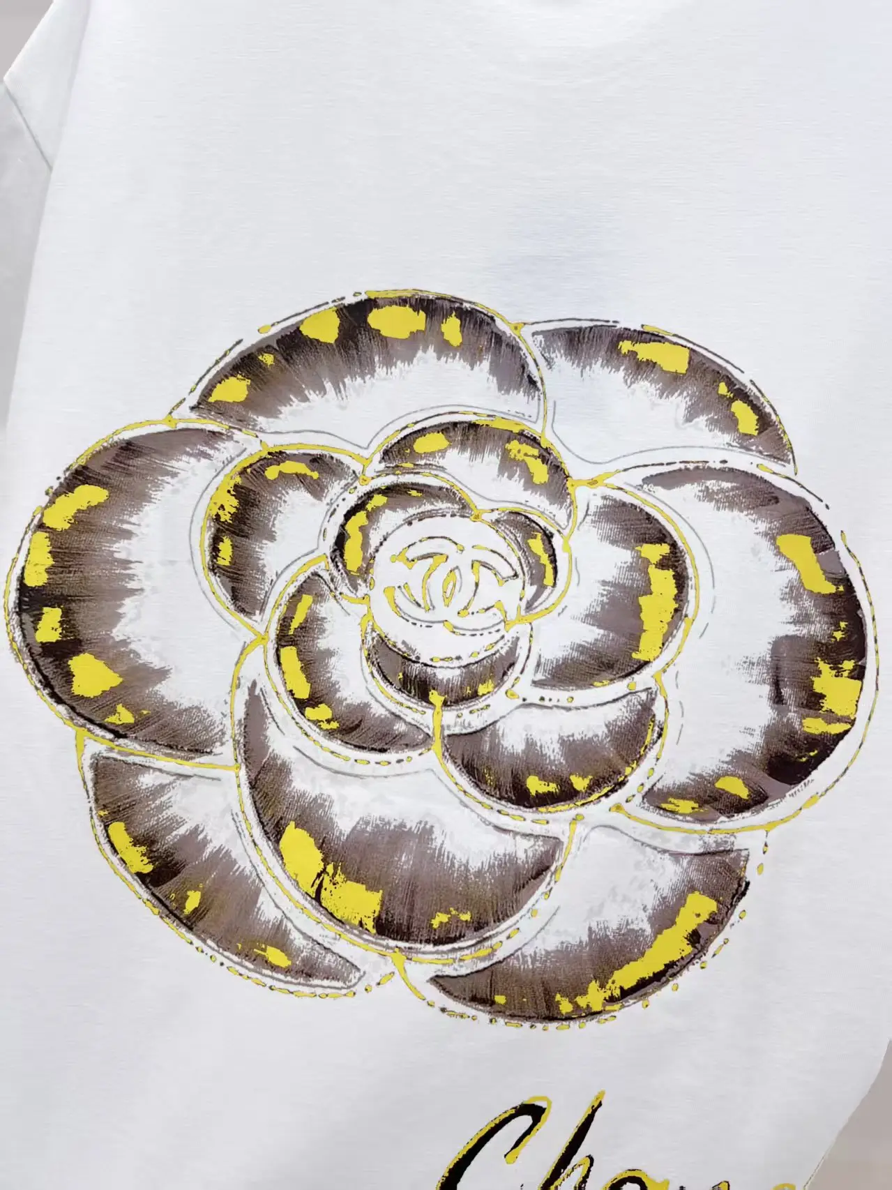 Camellia Graphic Print Cotton T-Shirt D14520144 — view 6
