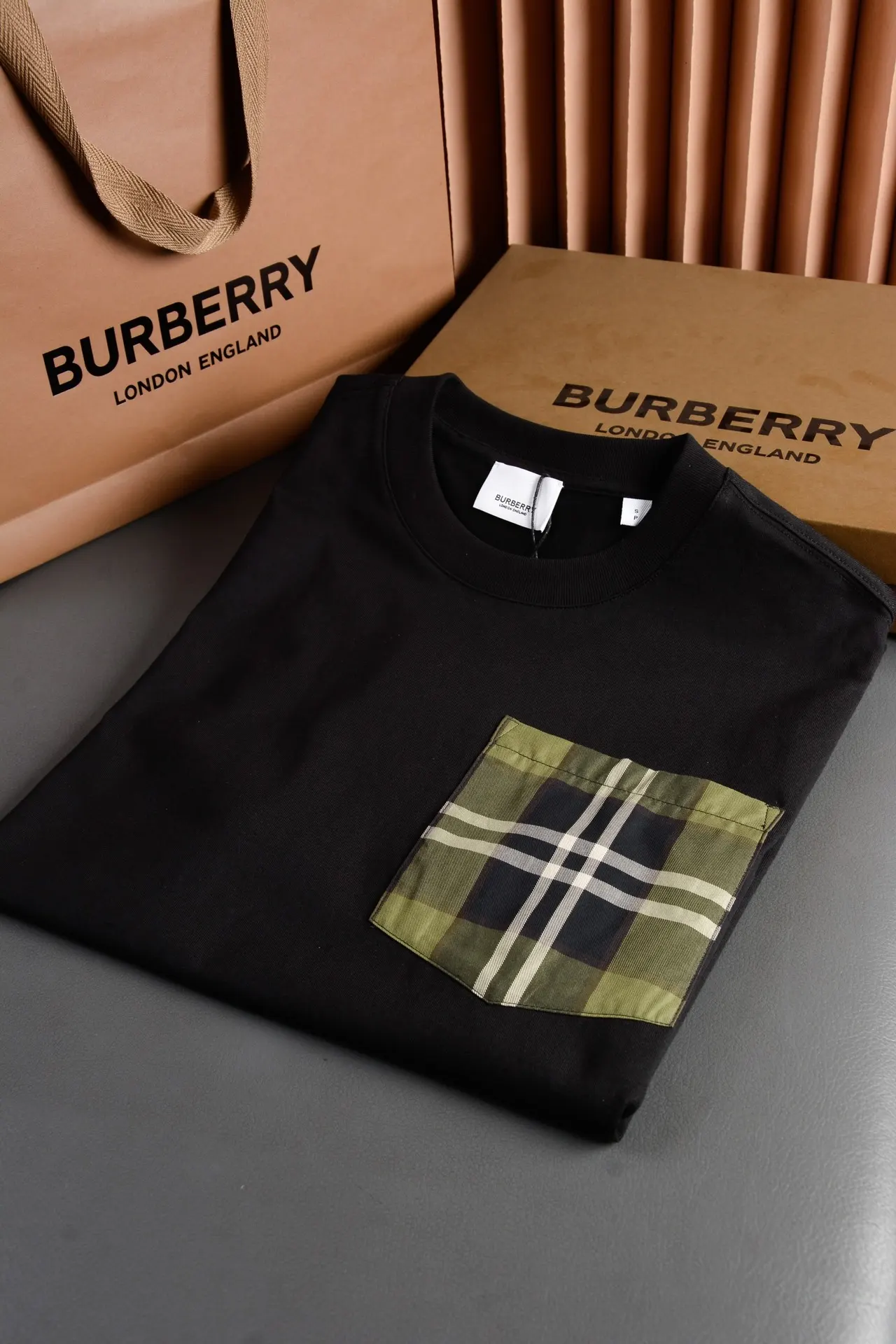 Vintage Check Pocket Cotton T-Shirt D14513111 — view 2