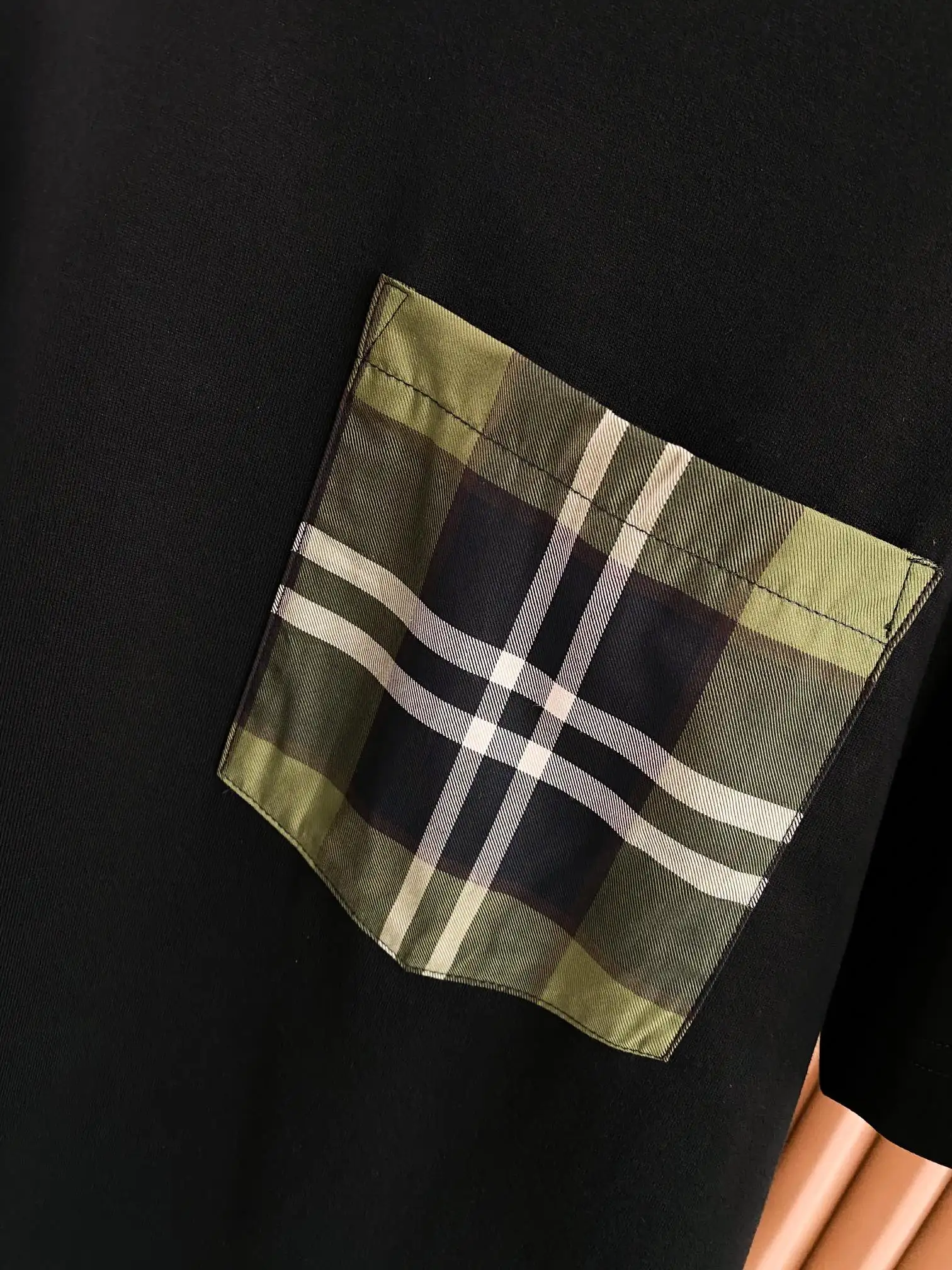 Vintage Check Pocket Cotton T-Shirt D14513111 — view 5
