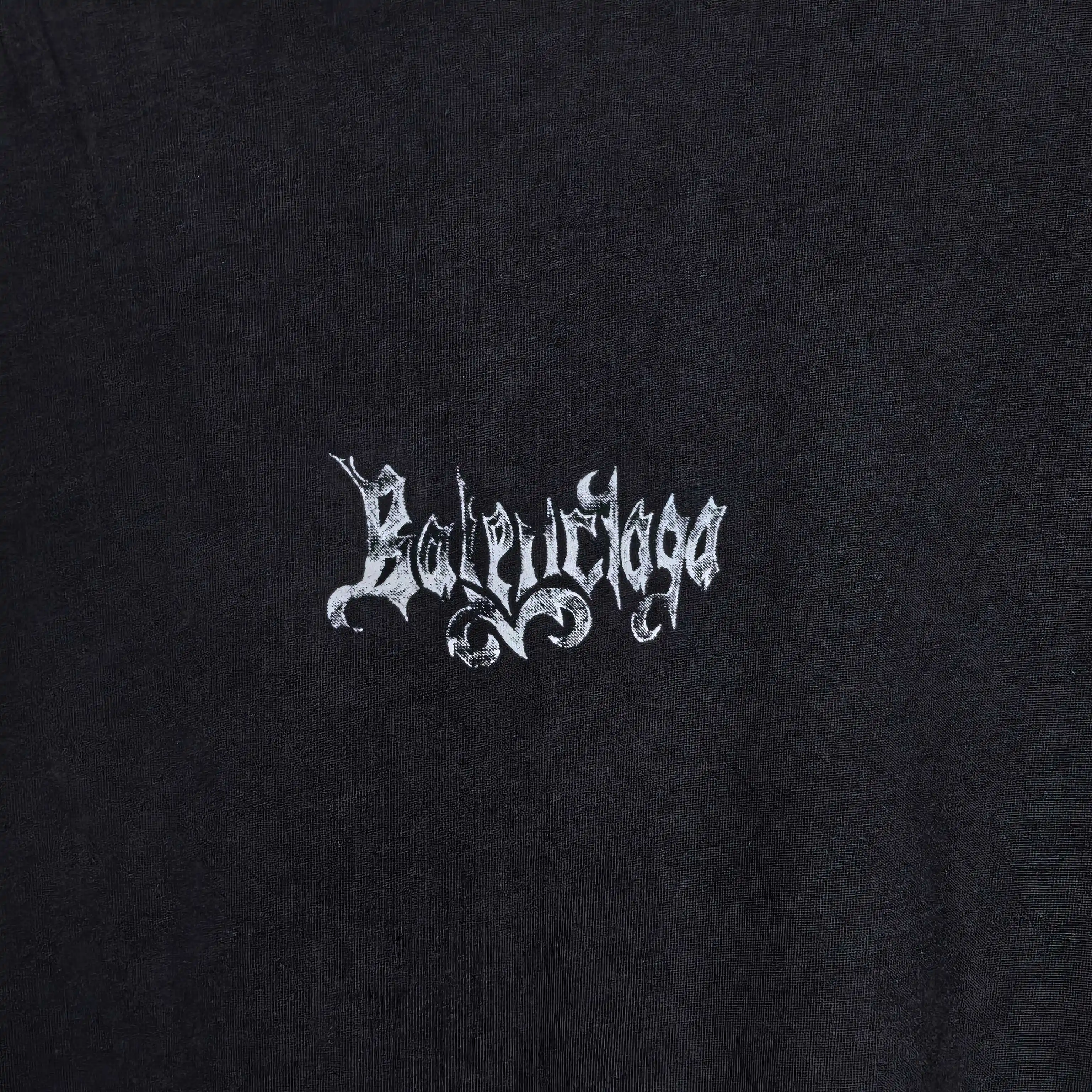 Gothic Logo Print Oversized T-Shirt D14523177 — view 8
