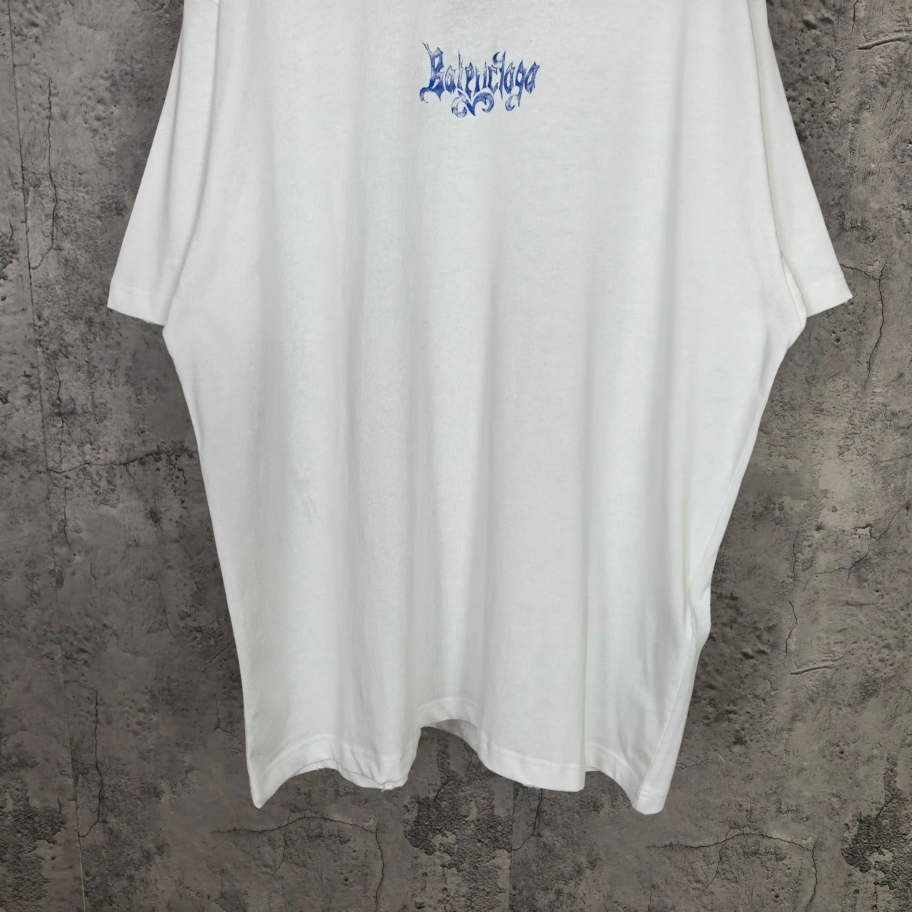 Gothic Logo Print Oversized T-Shirt D14523176 — view 10