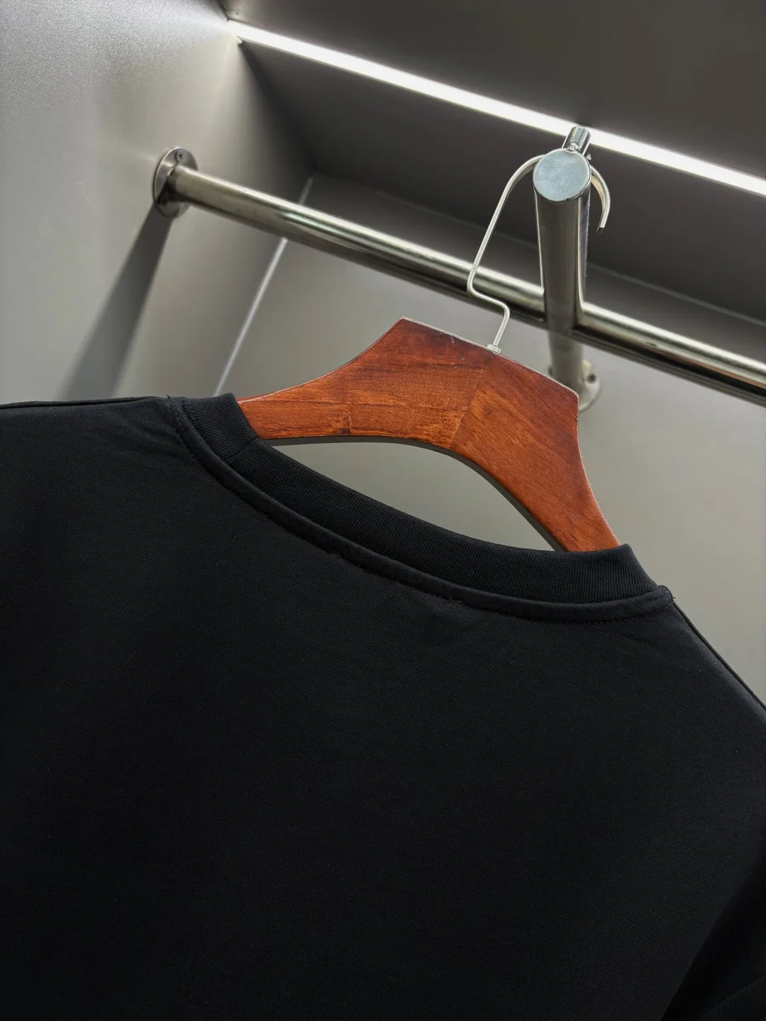 Interlocking G Embroidered Cotton T-Shirt D14513130 — view 8
