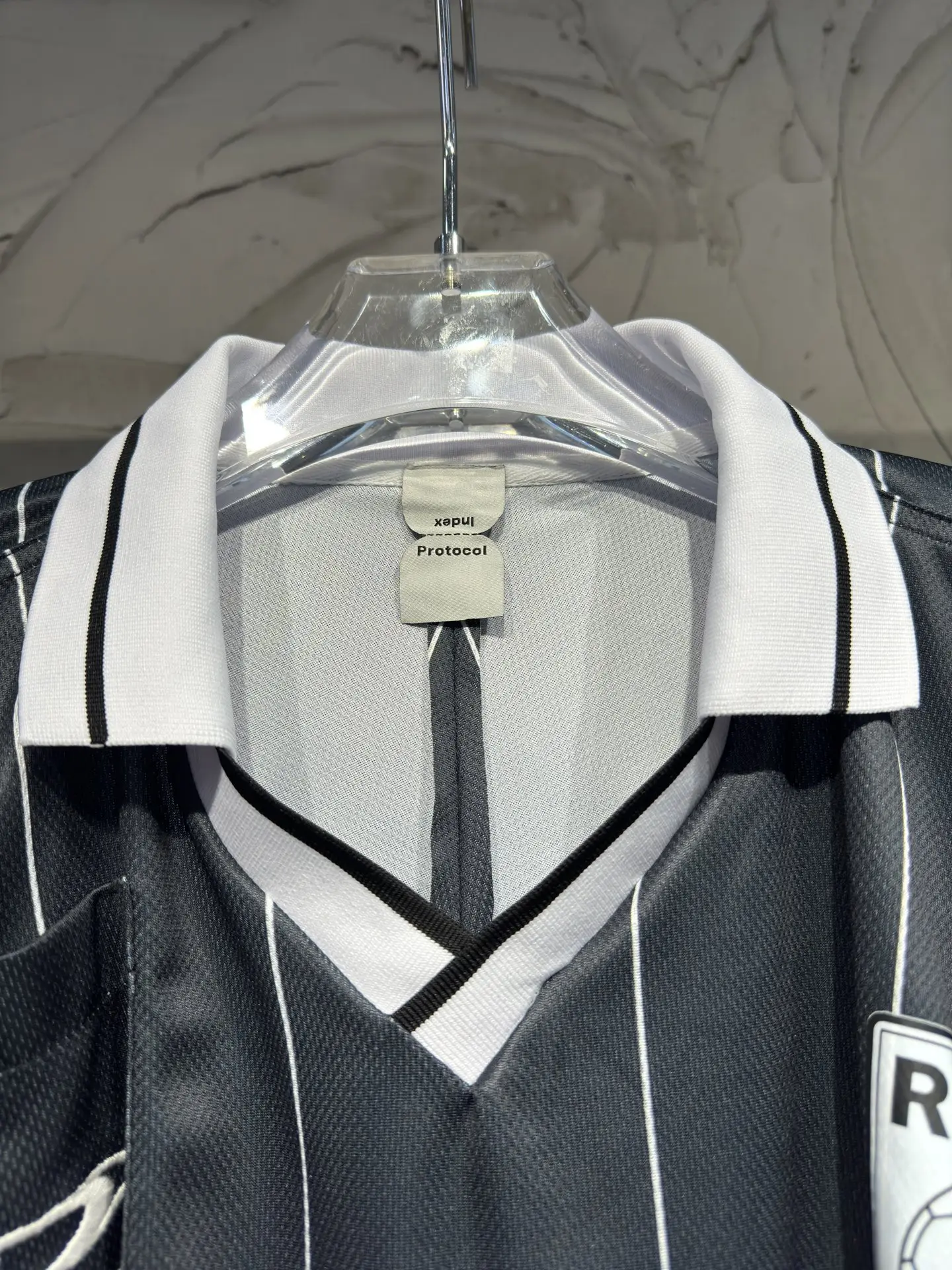Vintage-Style Striped Referee Jersey D14523040 — view 6