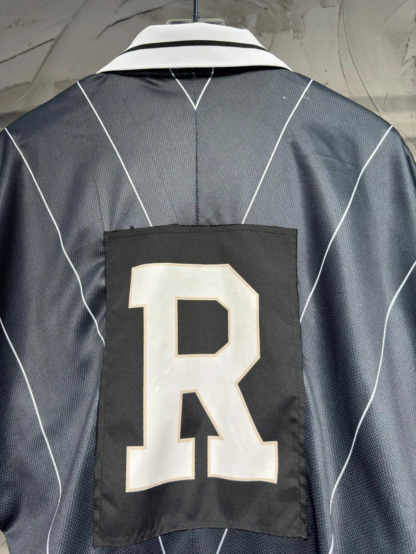 Vintage-Style Striped Referee Jersey D14523040 — view 18