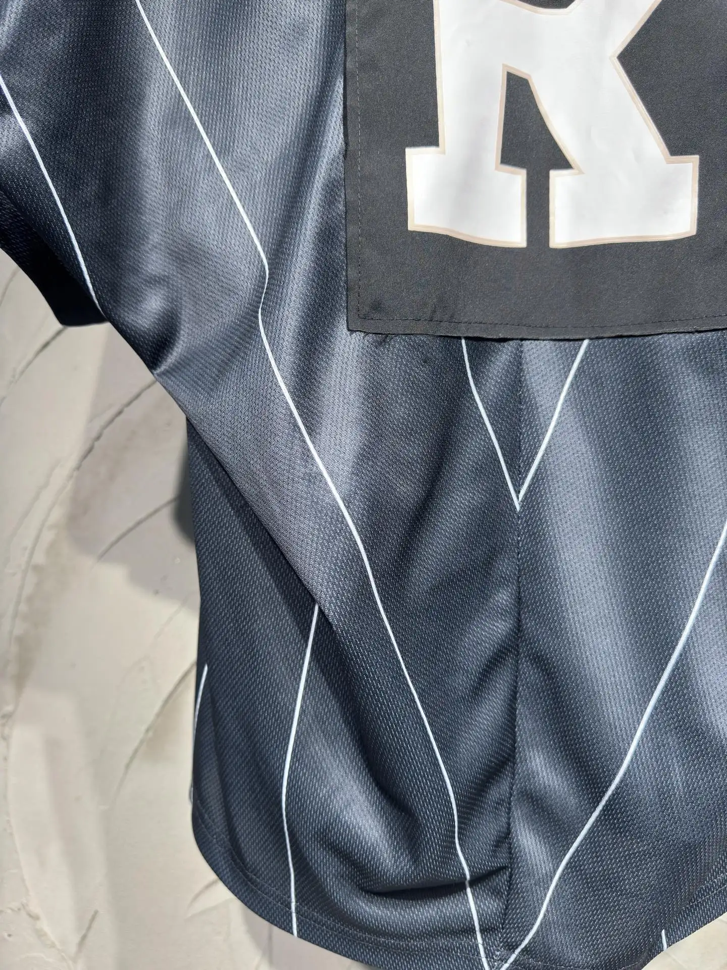 Vintage-Style Striped Referee Jersey D14523040 — view 19