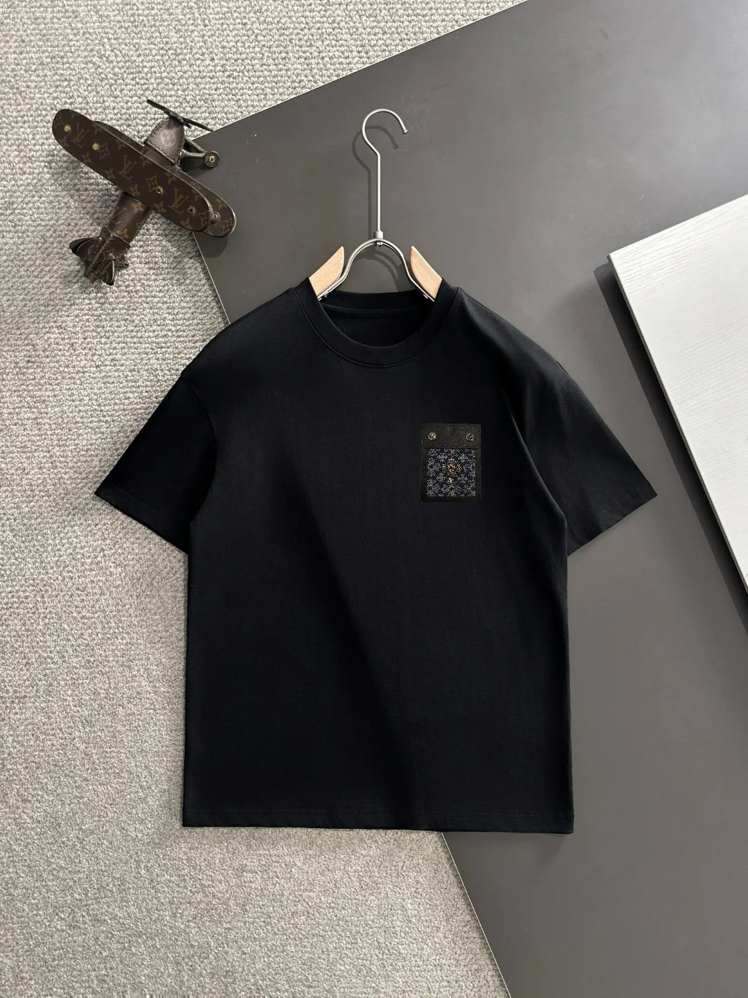 Logo Patch Cotton Jersey T-Shirt D14514100