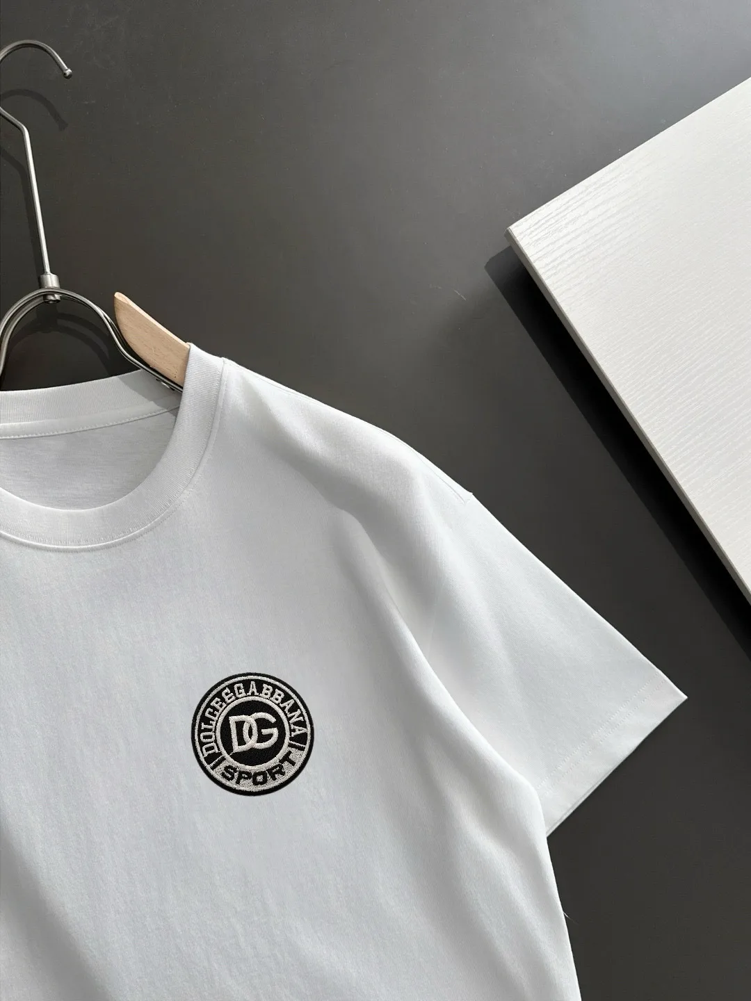 Logo Patch Cotton Jersey T-Shirt D14514095 — view 2