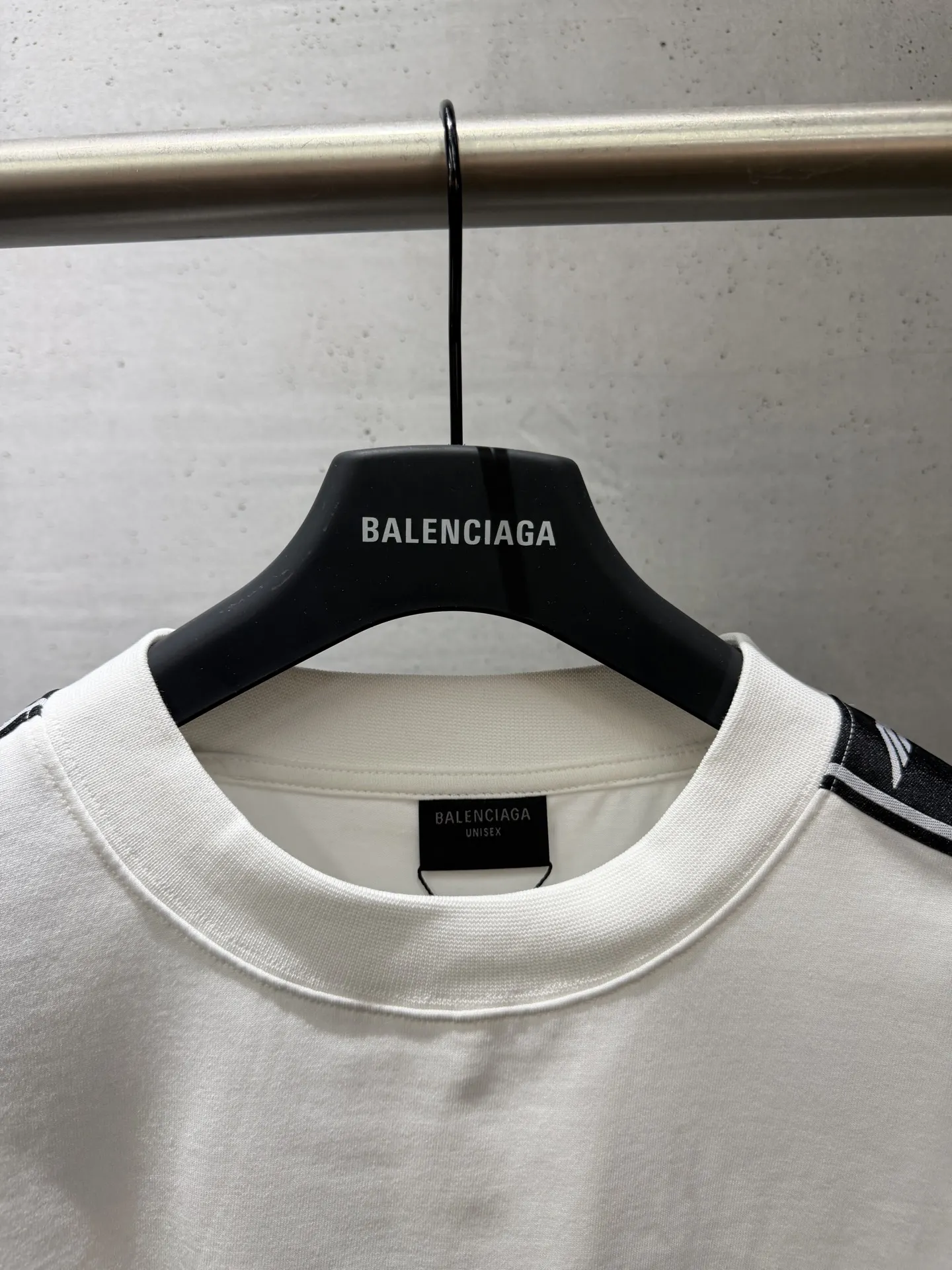 3B Logo Tape Oversized T-Shirt D14518739 — view 3
