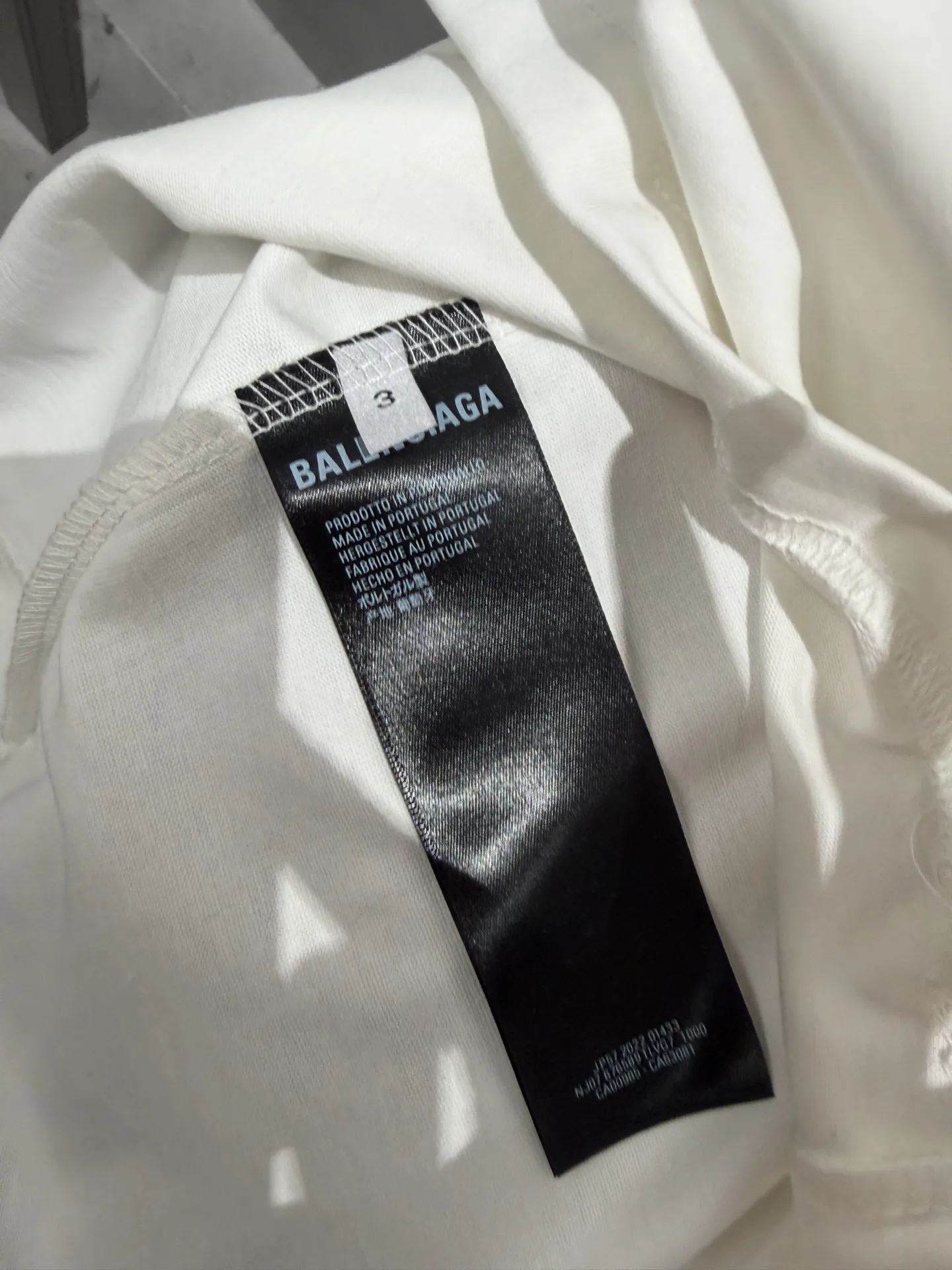3B Logo Tape Oversized T-Shirt D14518739 — view 7