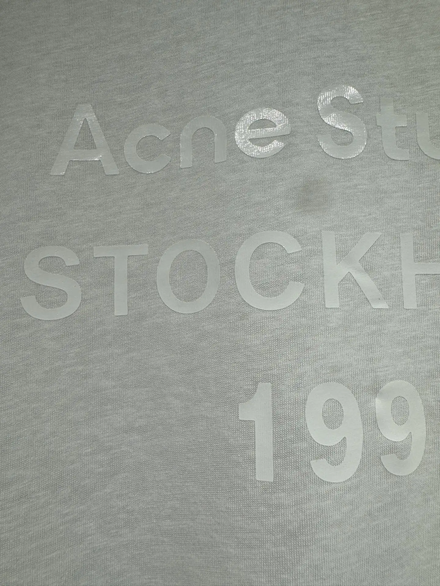 Logo Print Long-Sleeve T-Shirt D15023066 — view 6
