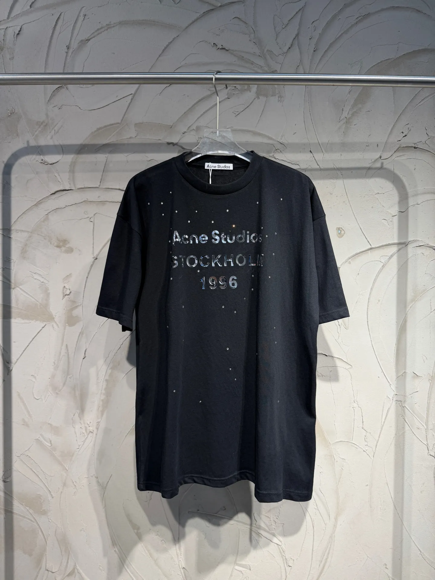 1996 Rhinestone-Embellished Oversized T-Shirt D15023056
